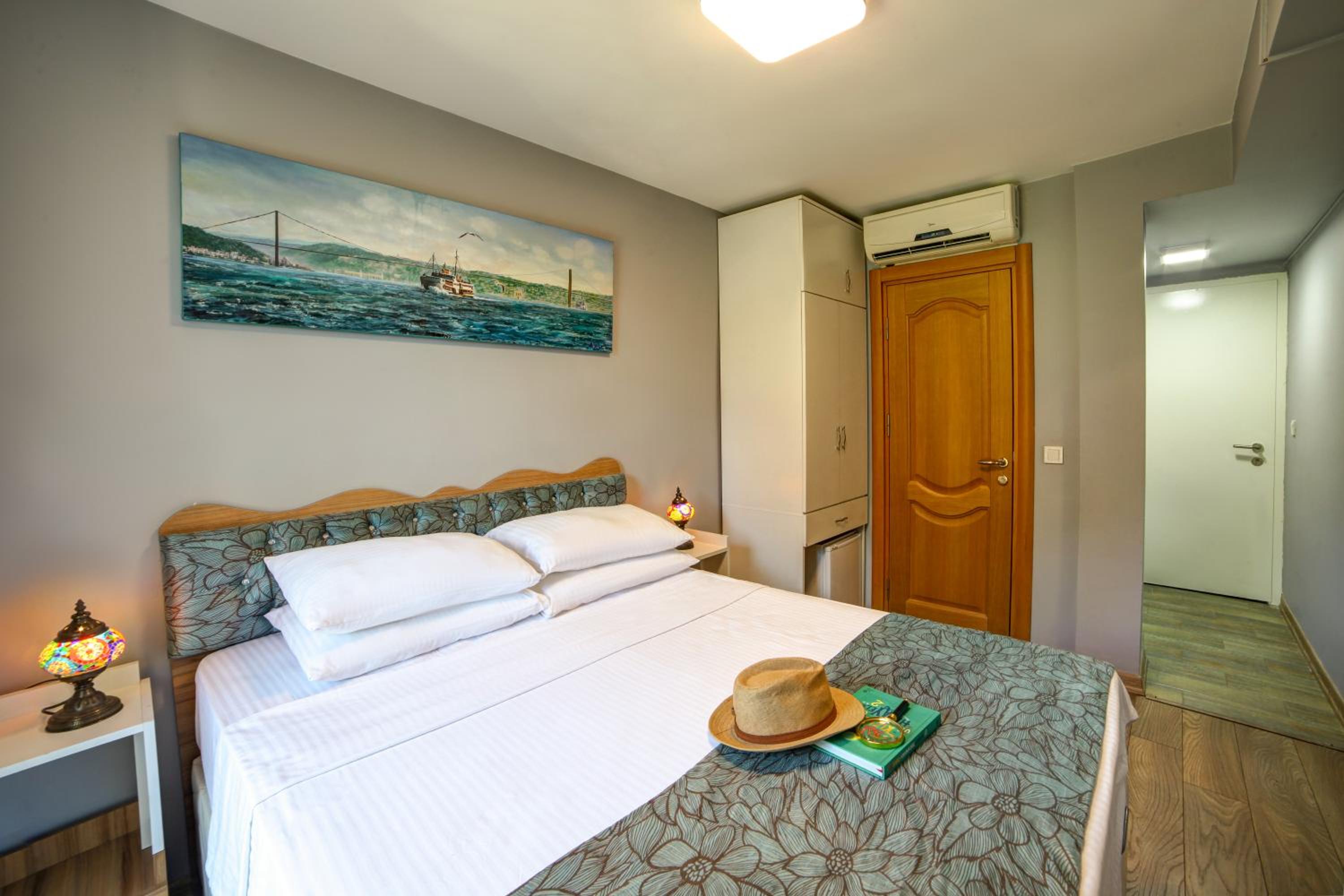 Deluxe Room photo 2