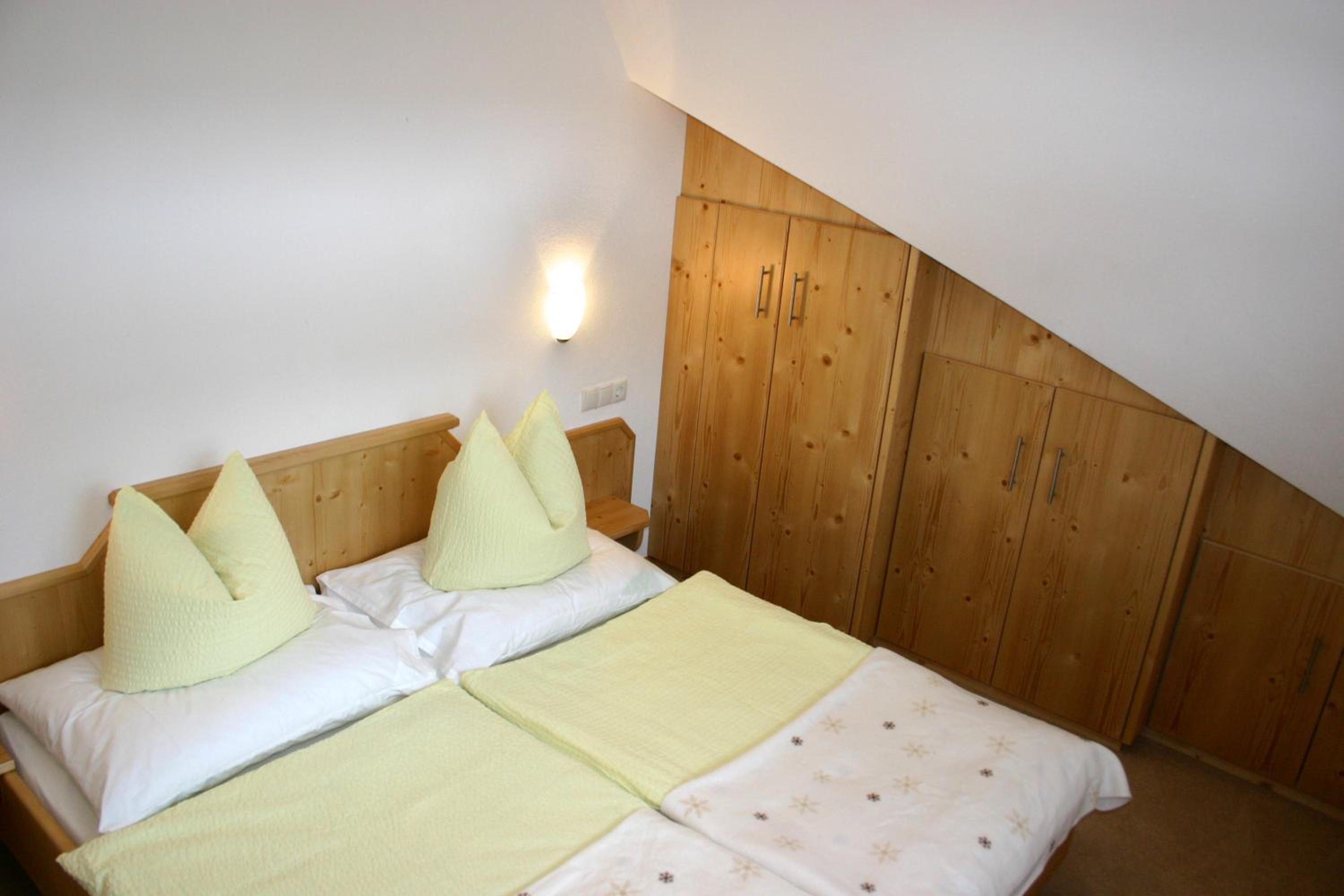 One-Bedroom Apartment with Balcony