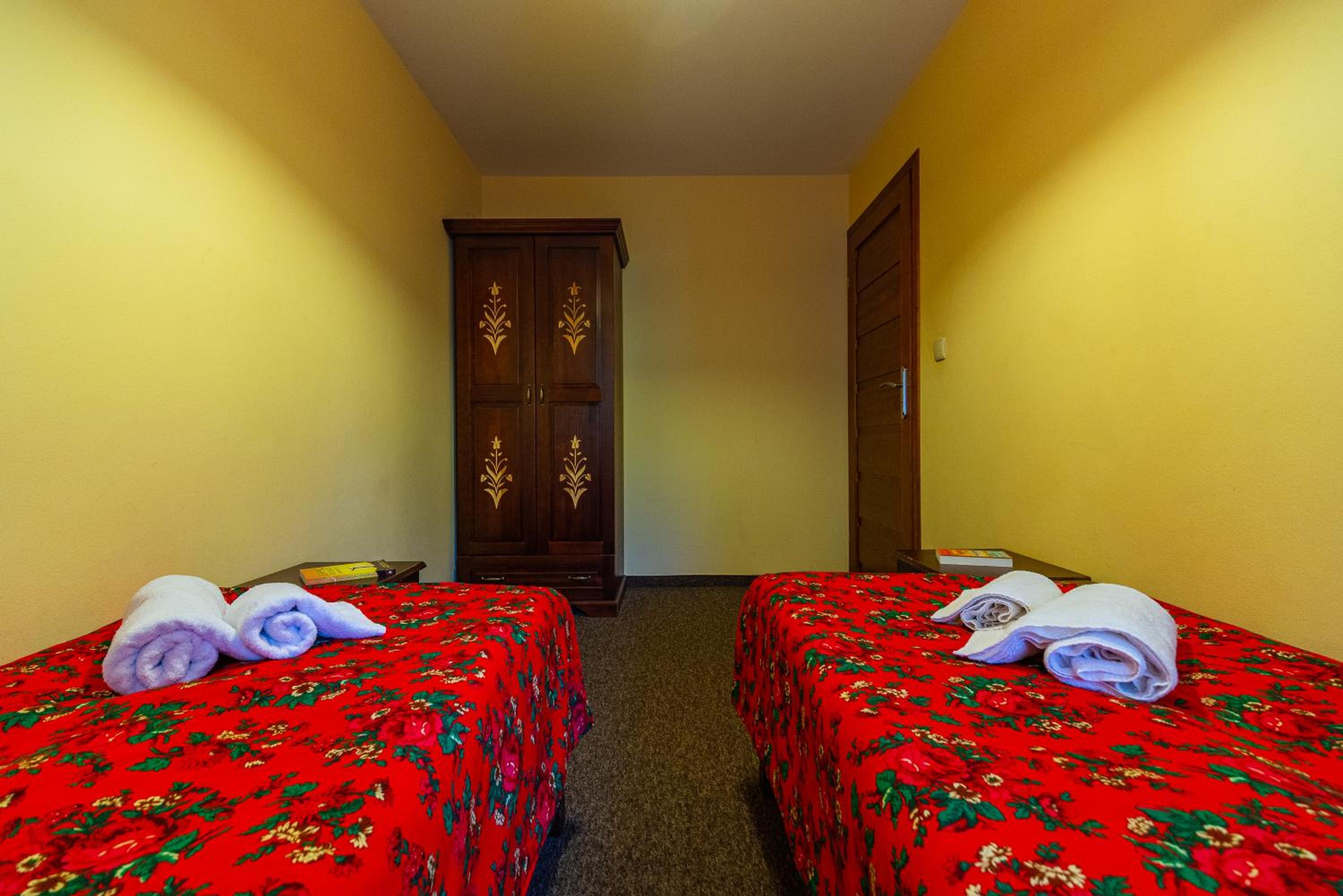 Deluxe Suite 1 - Photo 8