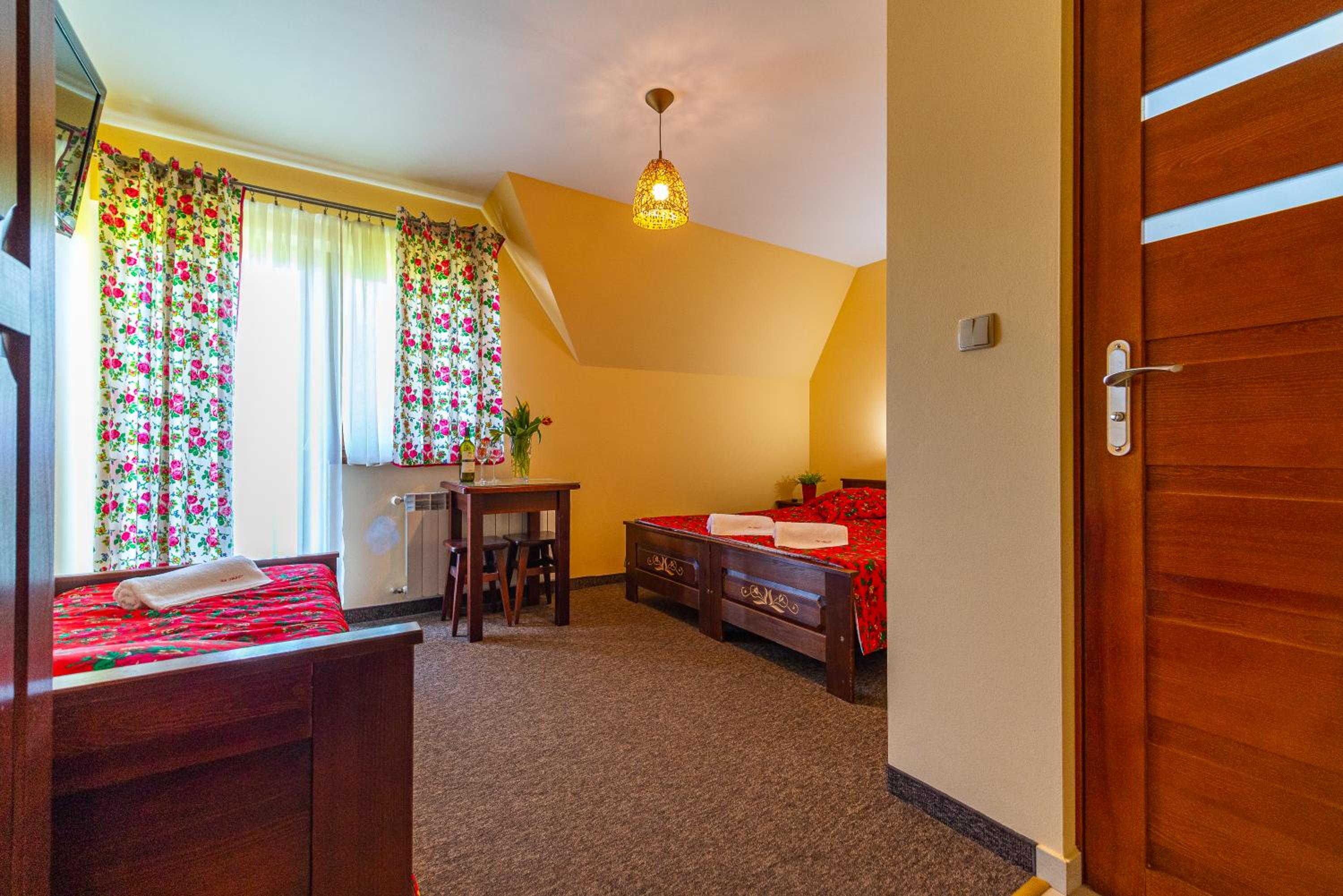 Deluxe Triple Room - Photo 15