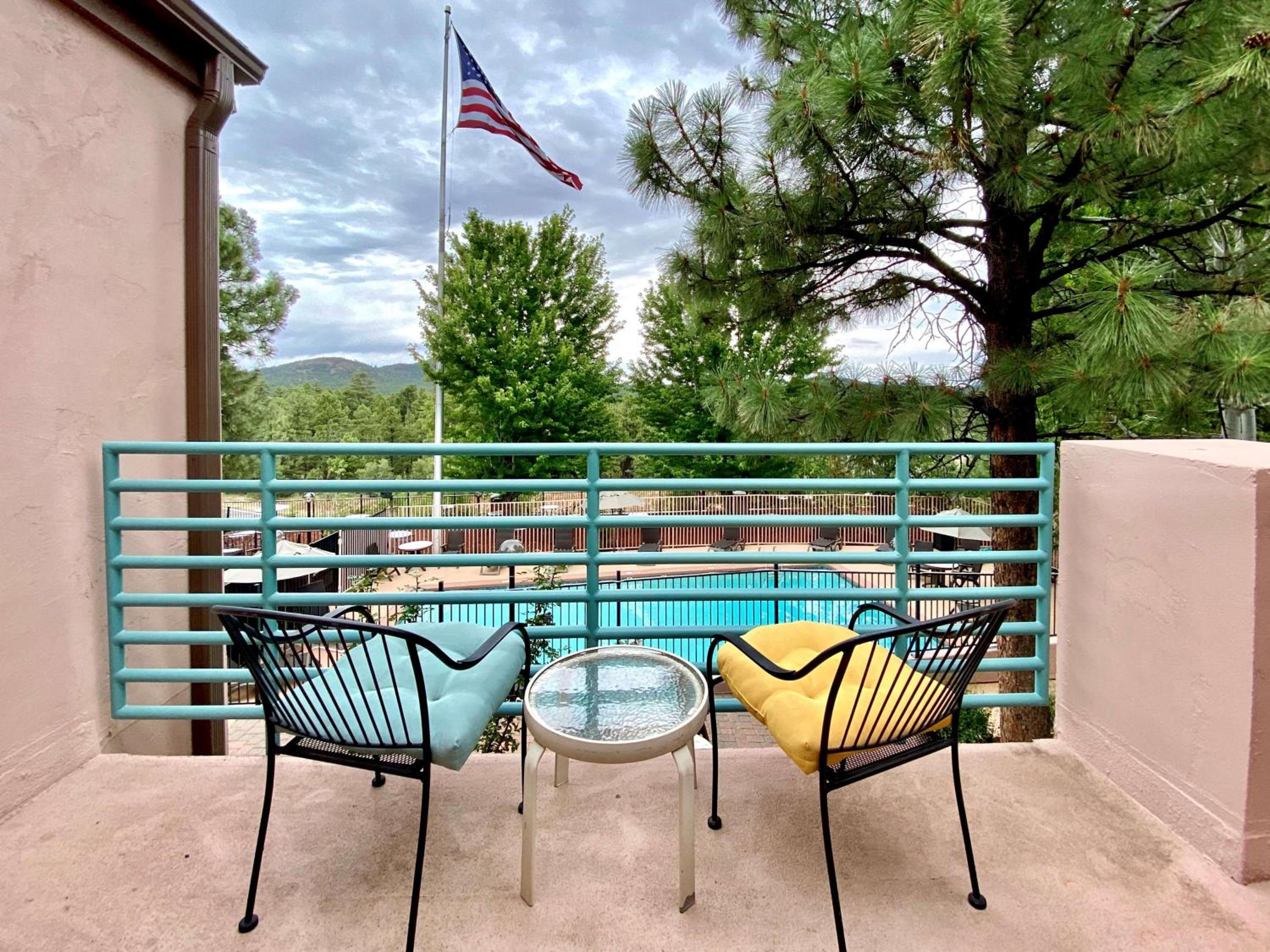 King Room with Pool View - Non-Smoking photo 3