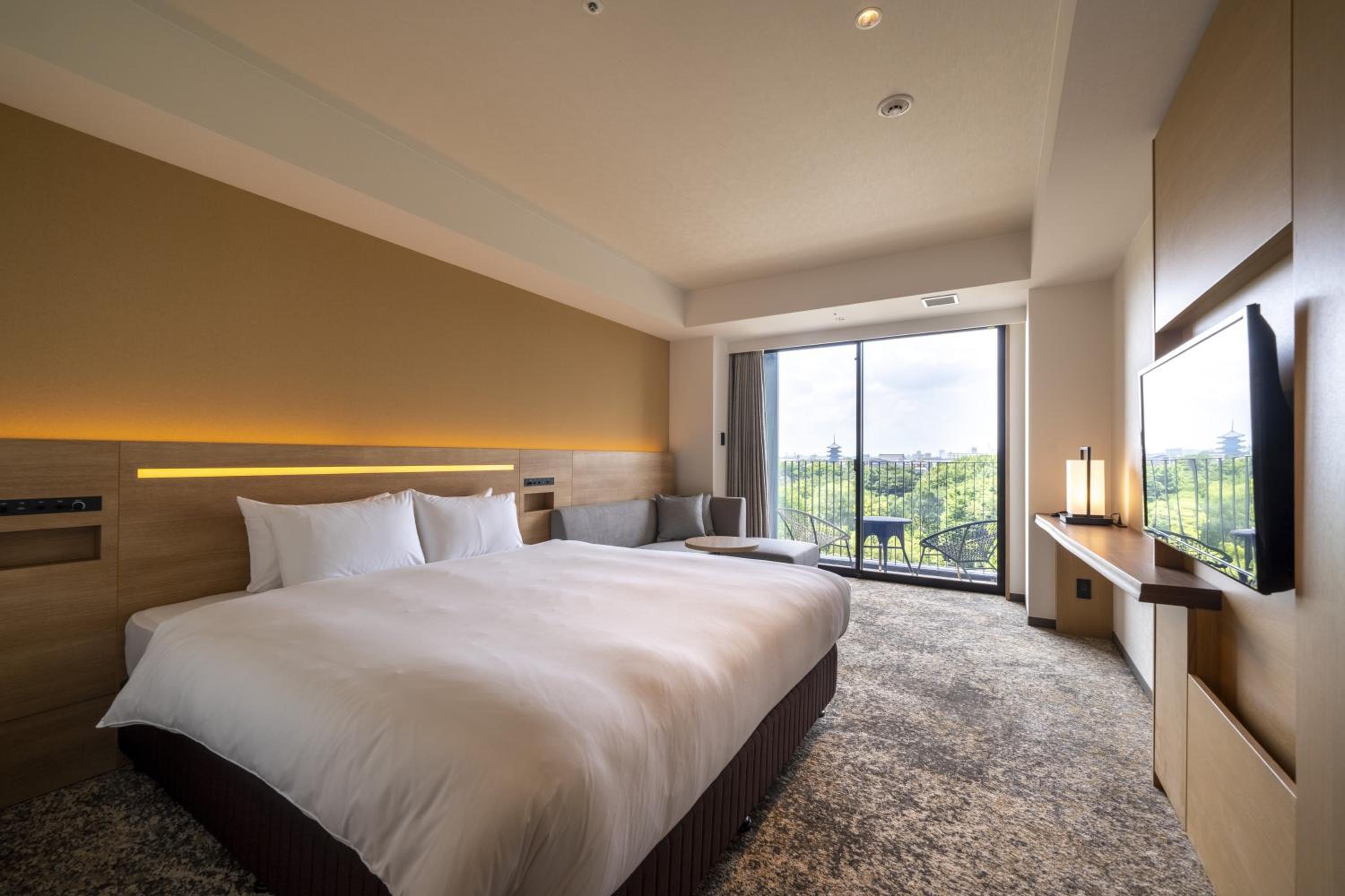 Double Room with Bathroom, Balcony and Garden View - Non Smoking - Photo 1