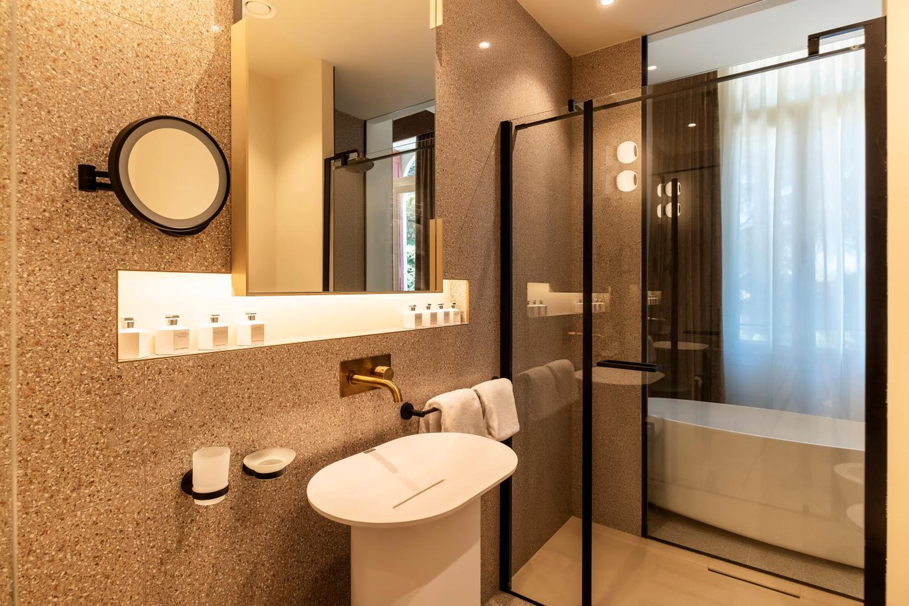 Executive Suite photo 3