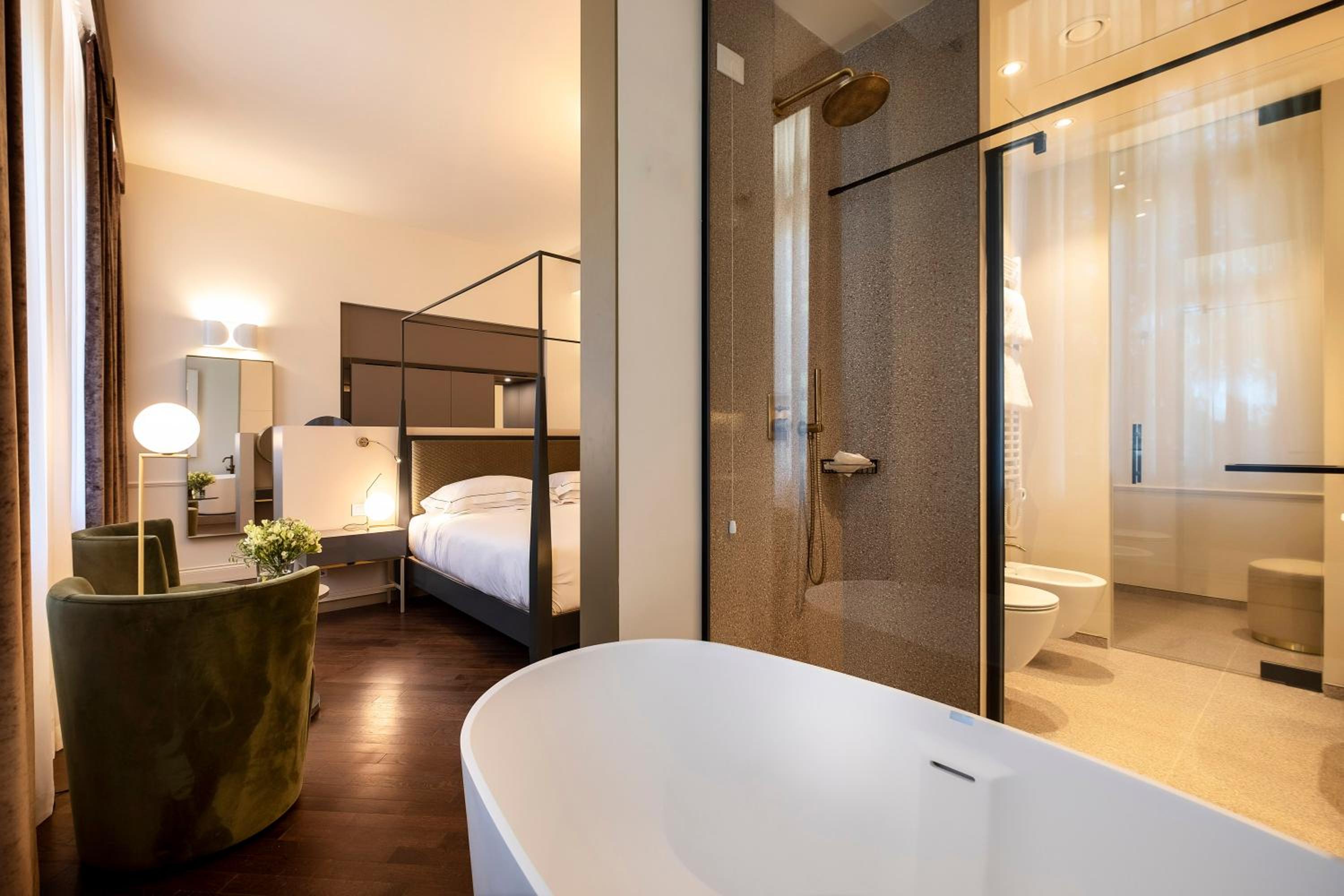Executive Suite photo 2