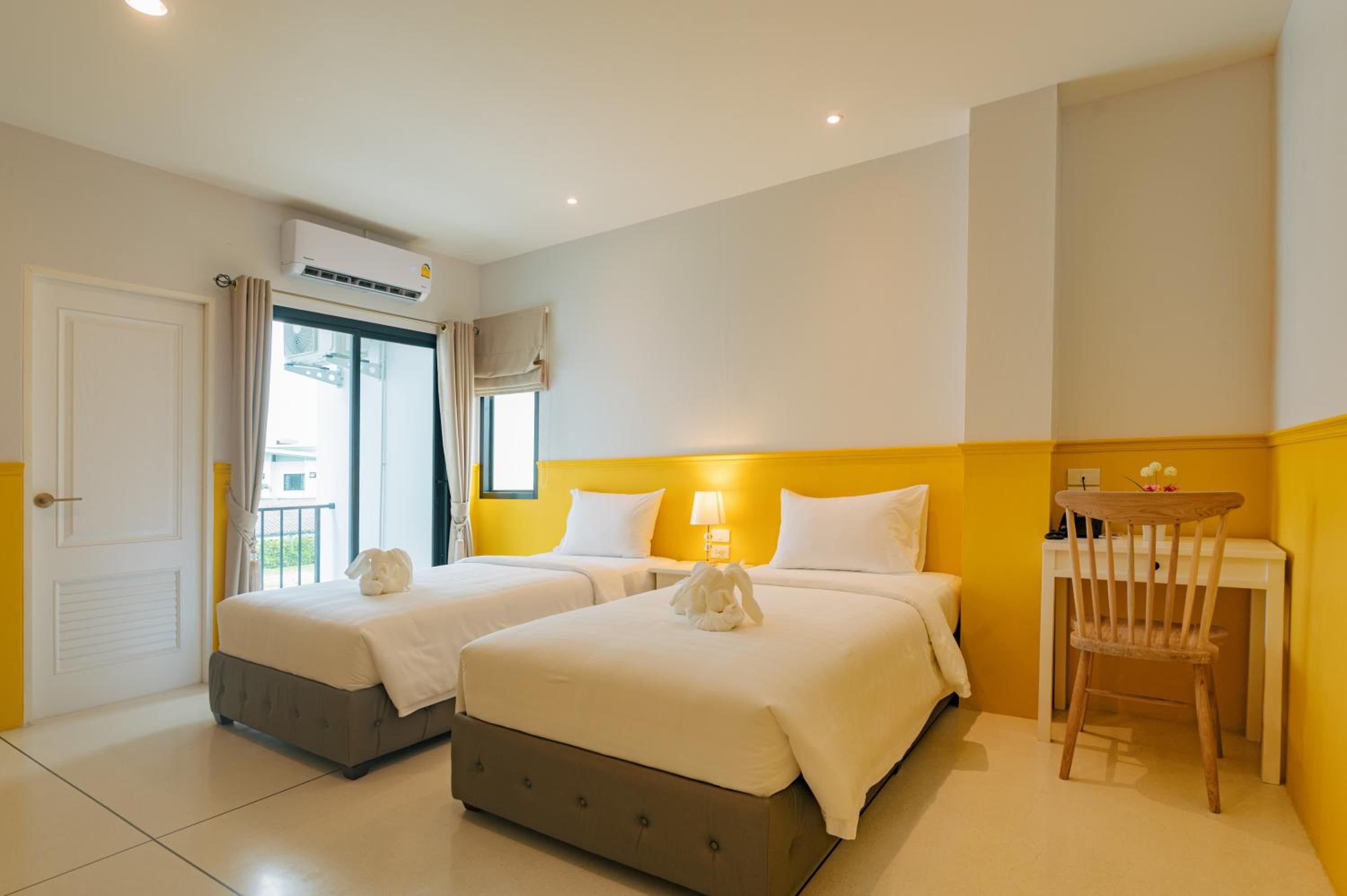 Deluxe Twin Room - Photo 5