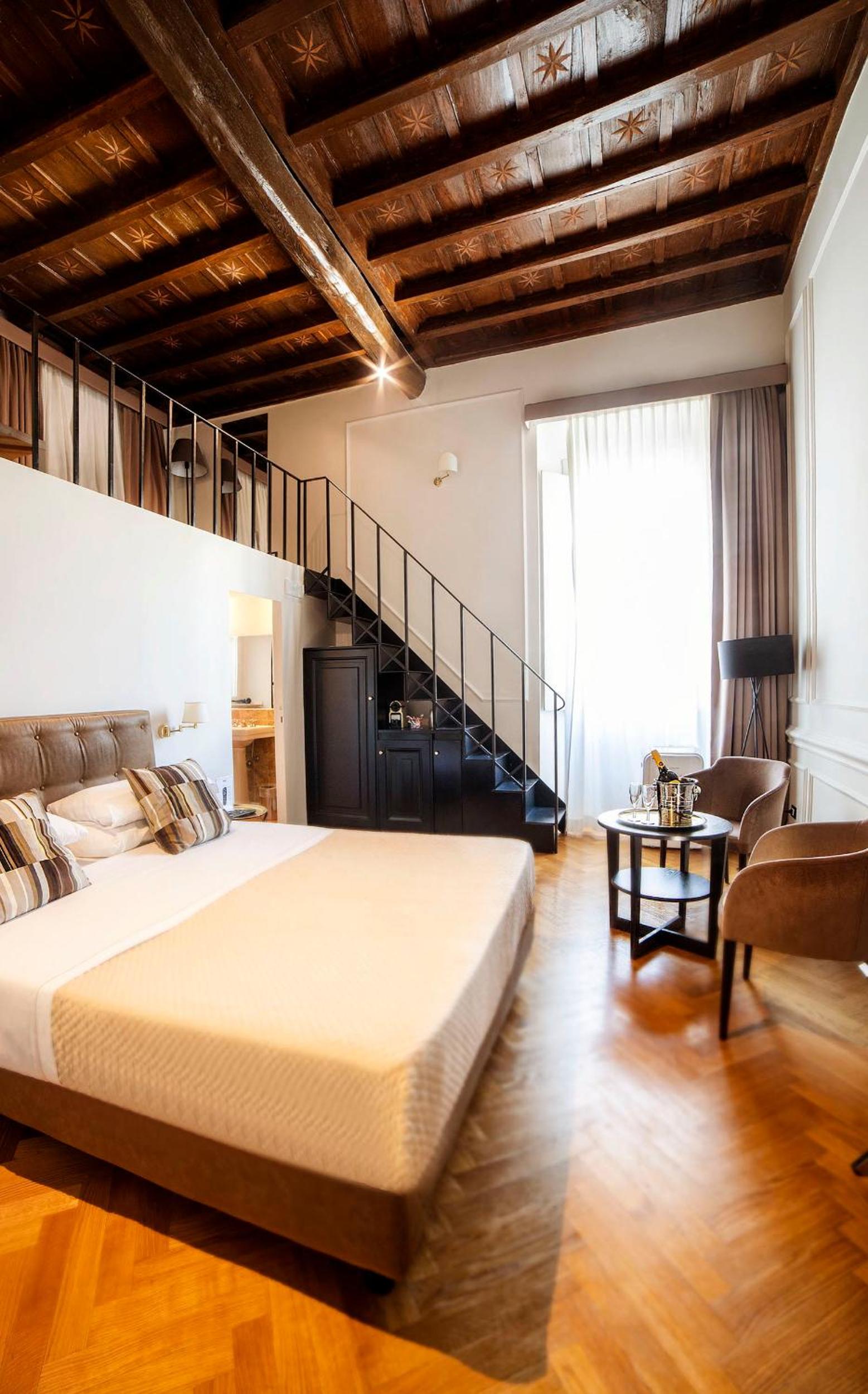 Suite (2 Adults + 2 Children) photo 1