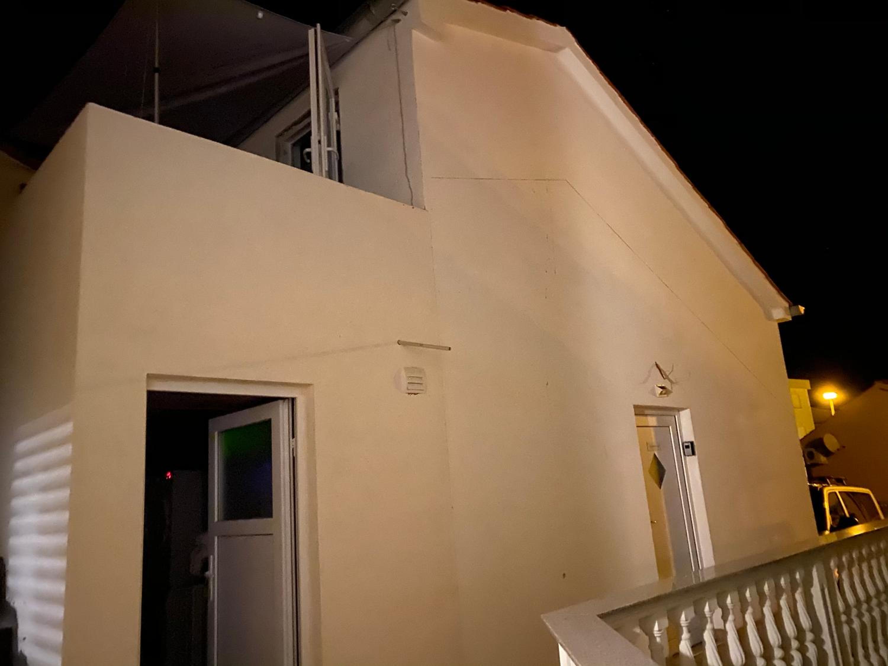 Studio Apartment with Sea View - Photo 12