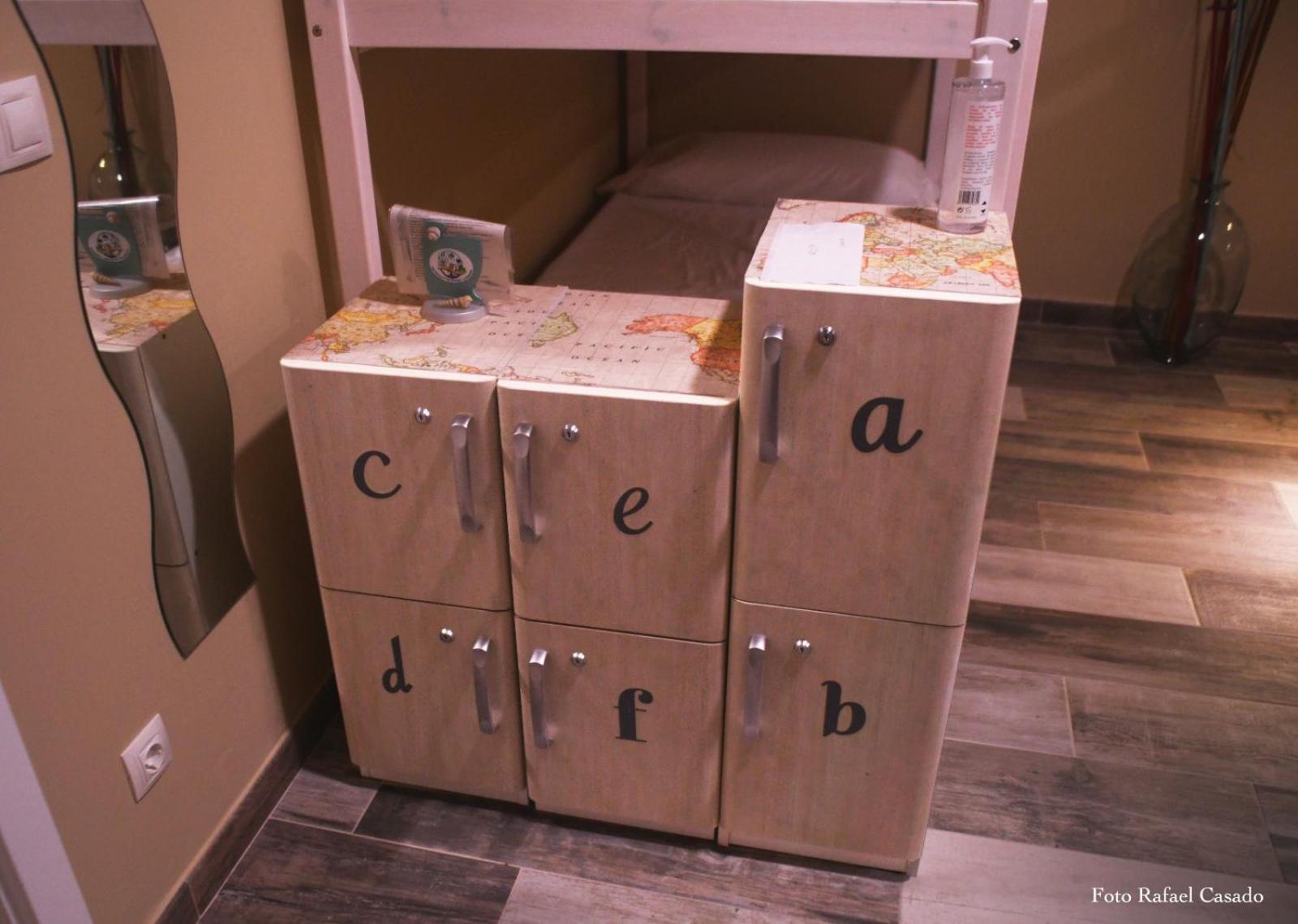 Single Bed in 16-Bed Mixed Dormitory Room photo 3