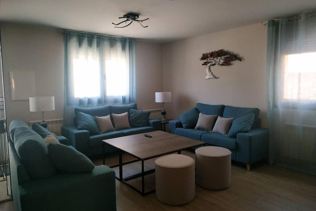 Casa de Seis Habitaciones