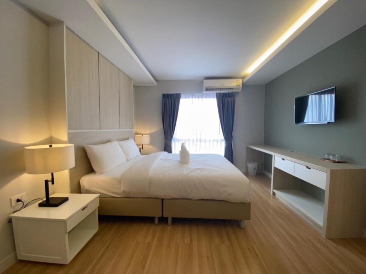 Suite photo 1