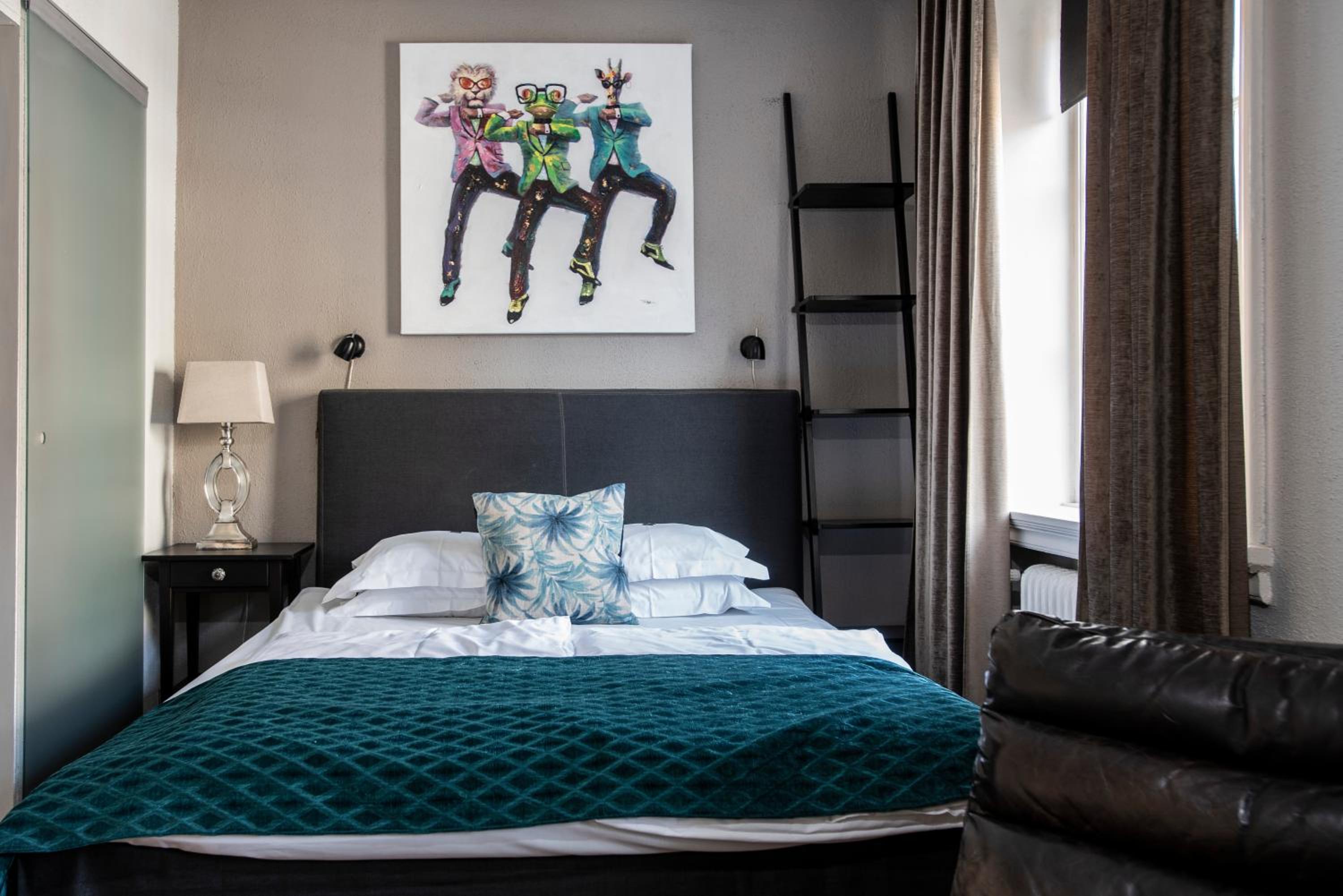 Standard Queen Room - Photo 3