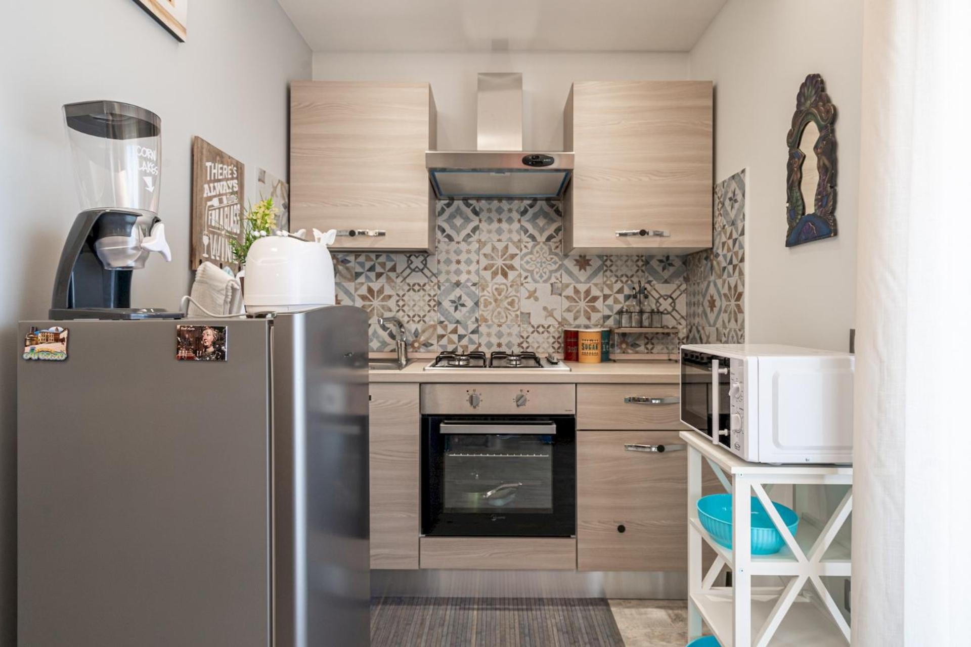 One-Bedroom Apartment - Photo 8