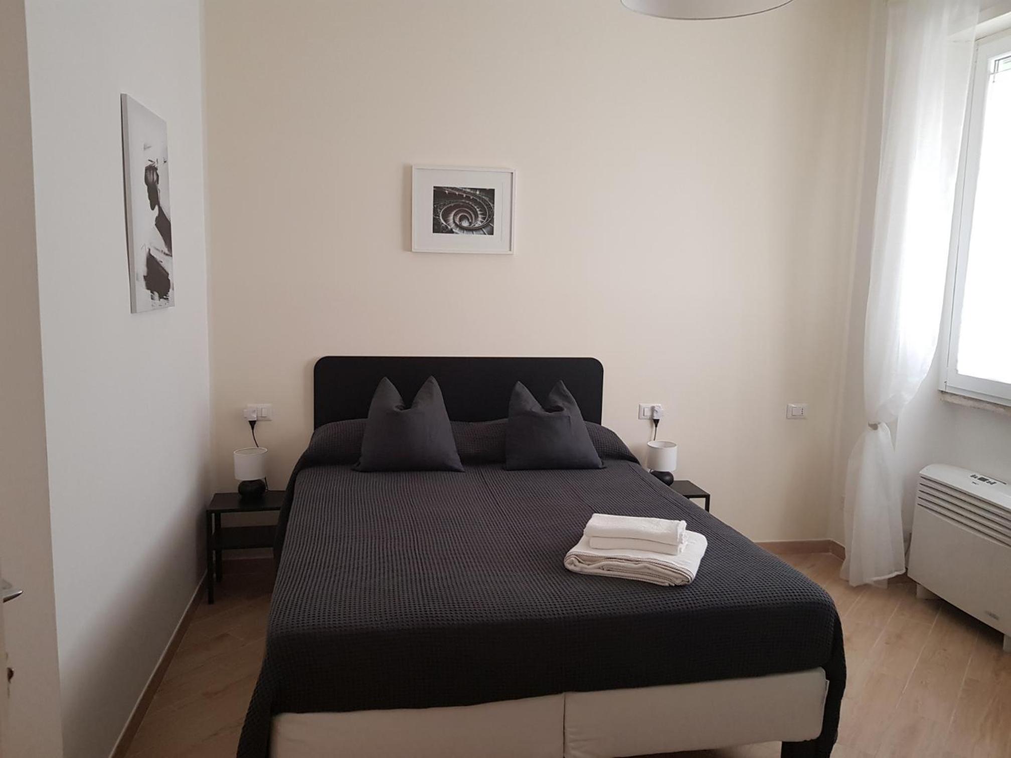 Double or Twin Room with Private Bathroom