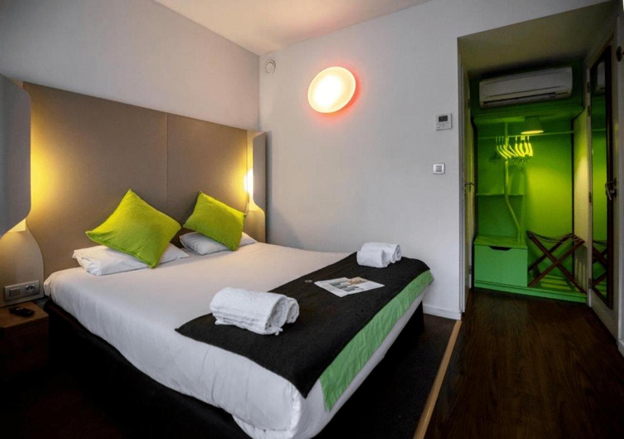 Standard Double Room - Photo 6