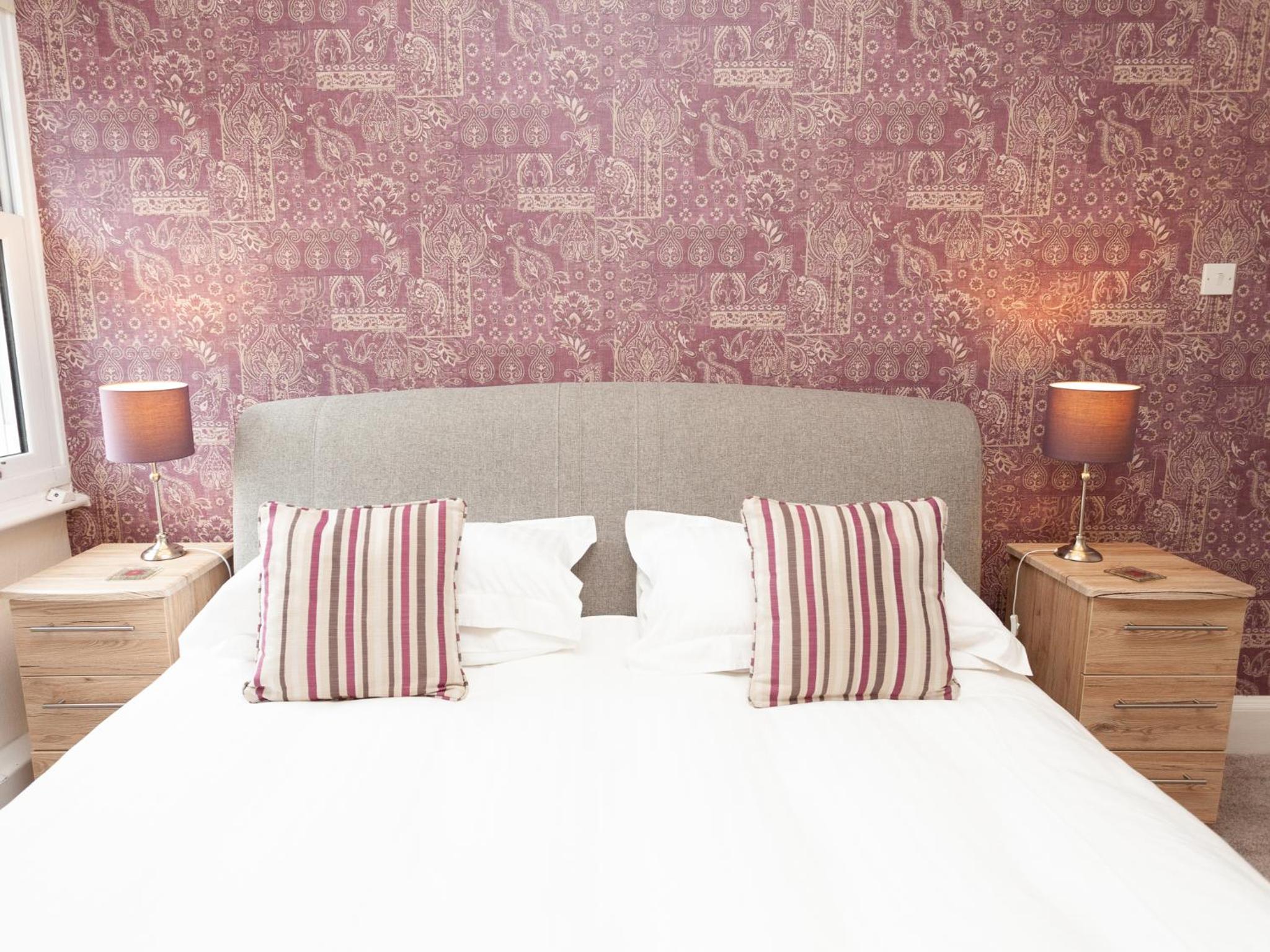 Superior King Room photo 2