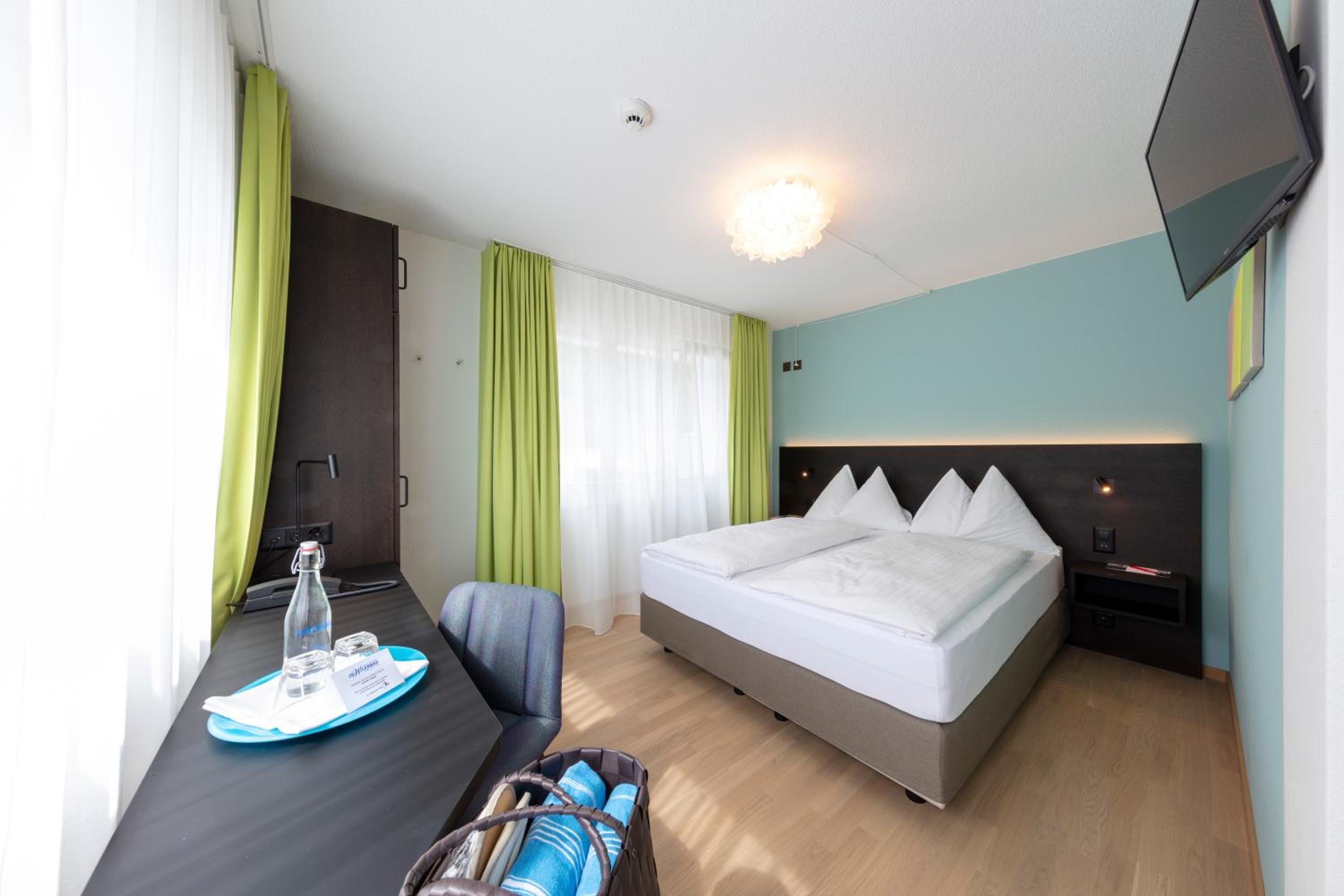 Budget Double Room without Balcony and without Lake view
