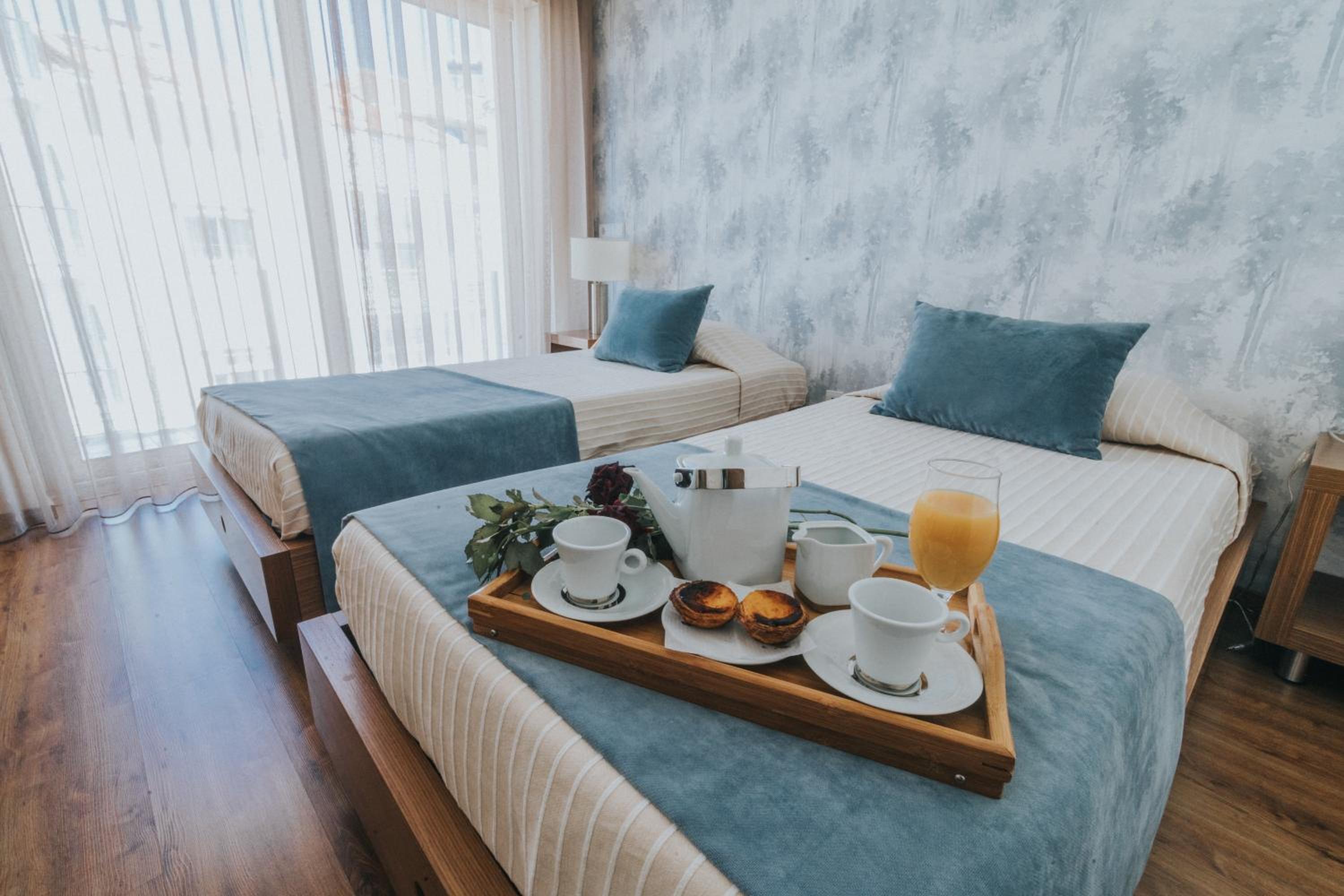 Double or Twin Room - Photo 3