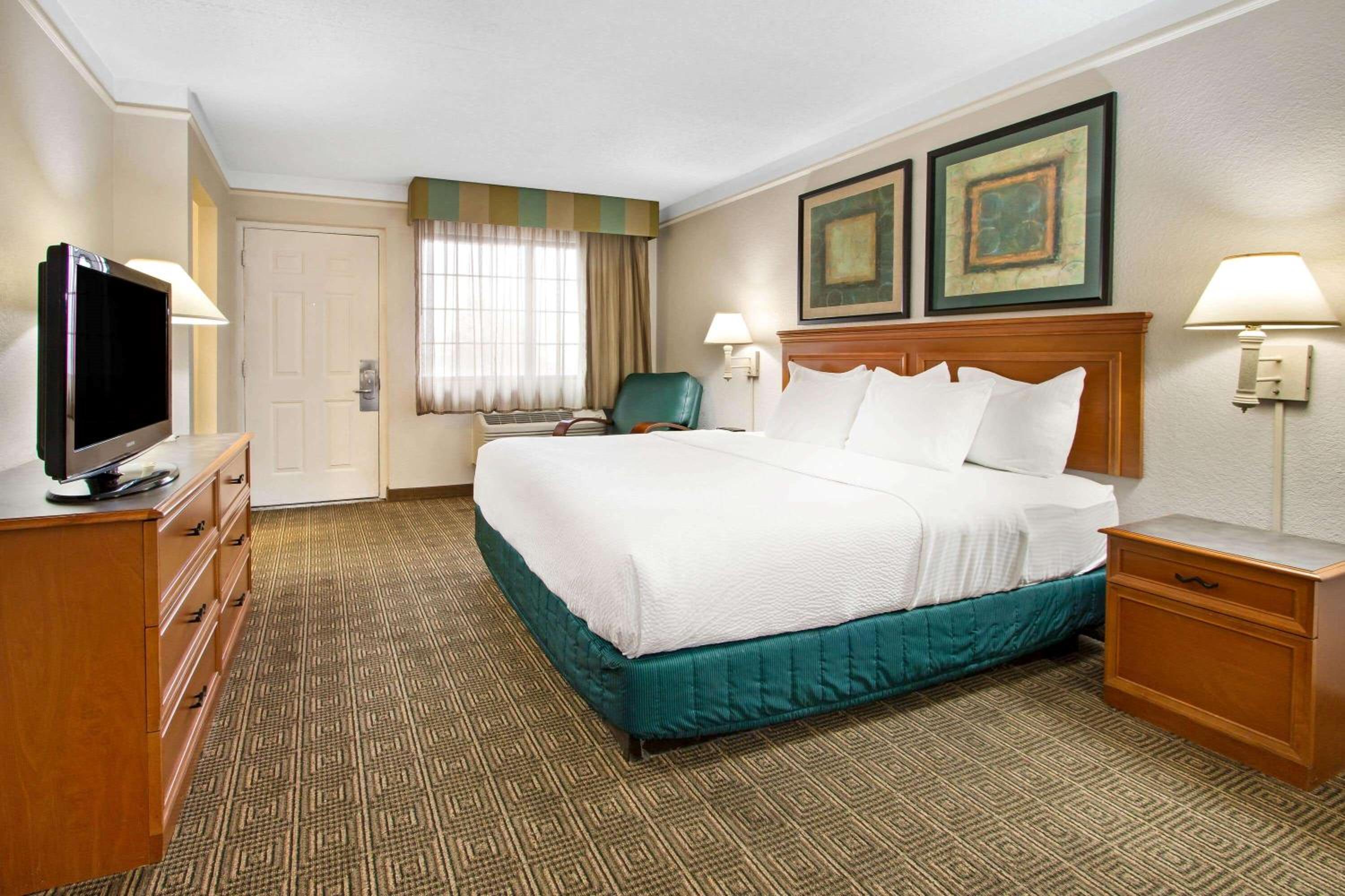 King Room - Photo 3