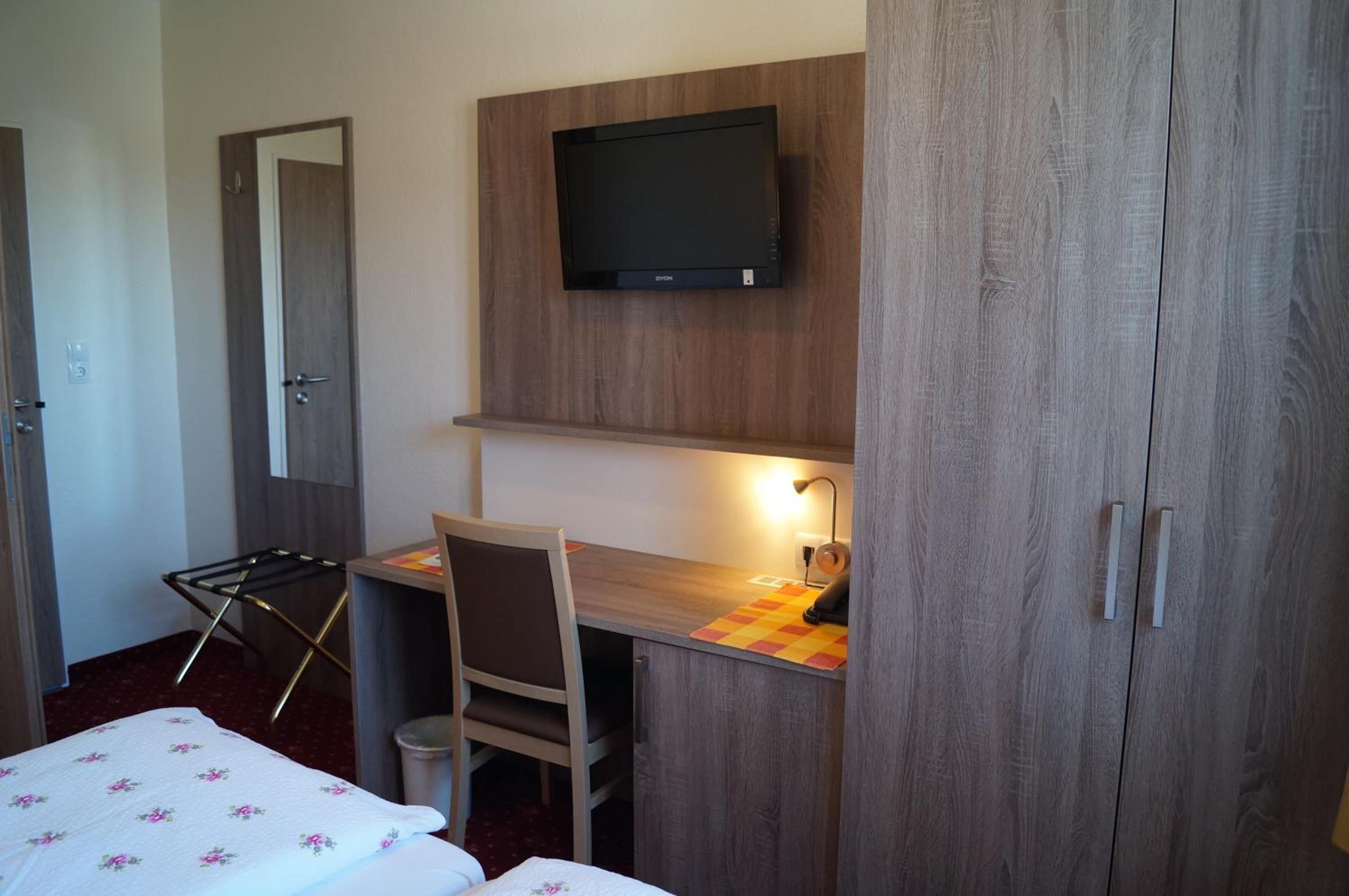 Standard Single Room