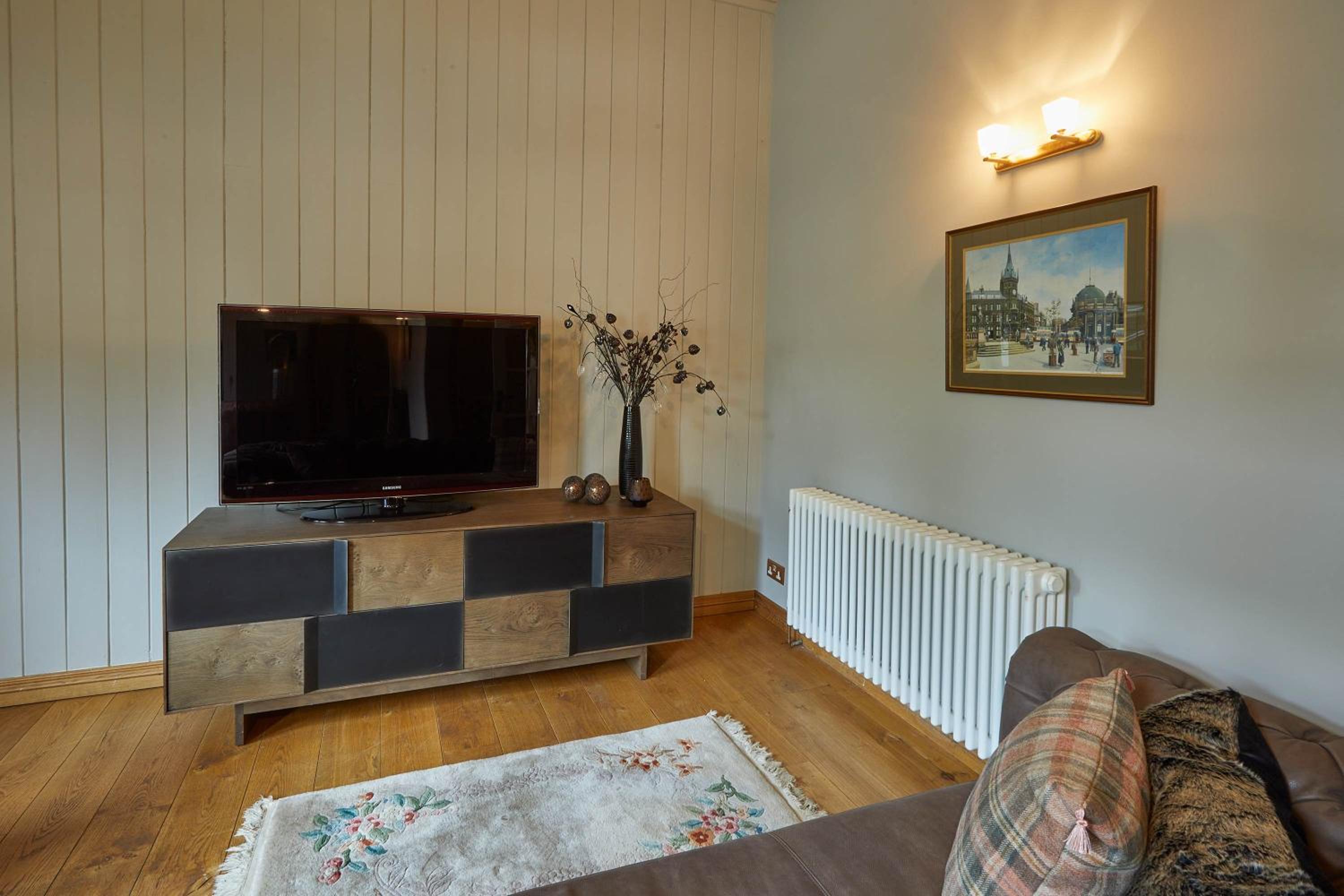Four-Bedroom House photo 2