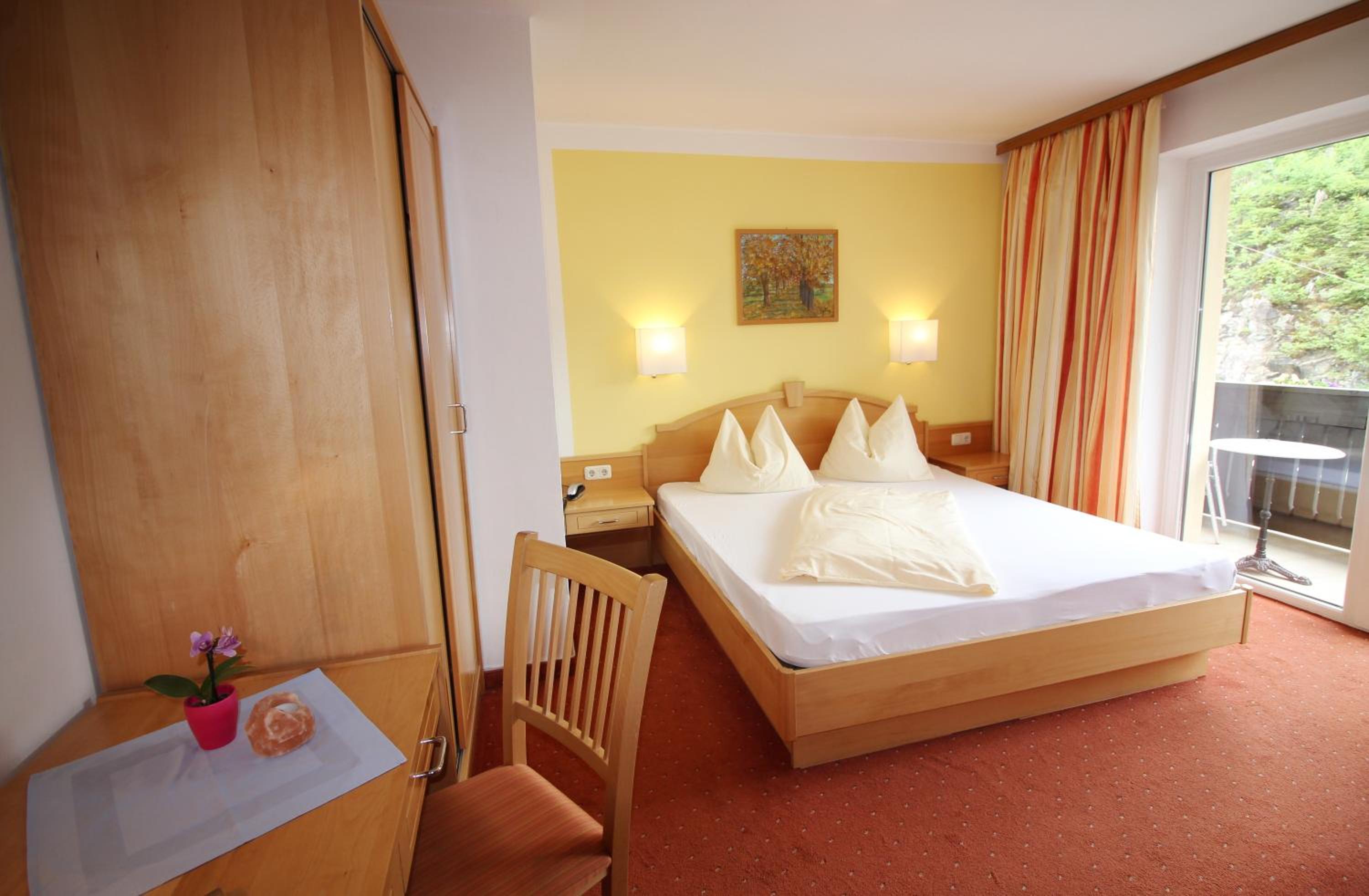 Single Room photo 1