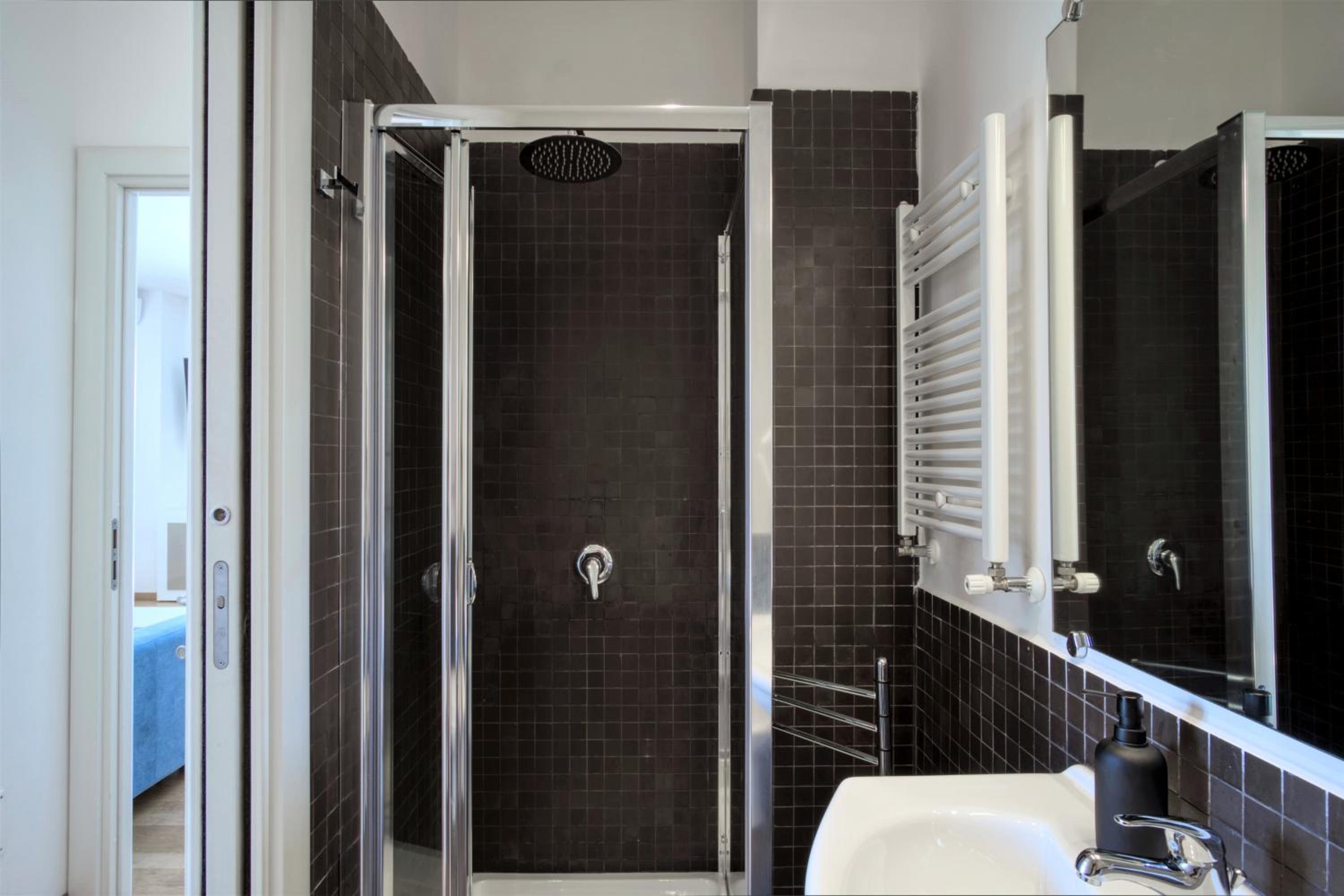 Junior Suite with Terrace - Photo 6