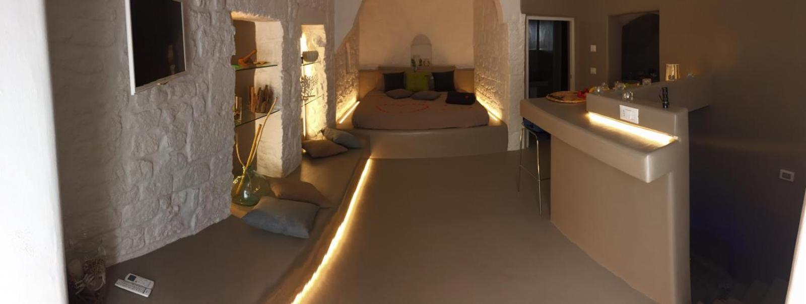 Deluxe Room - Photo 15