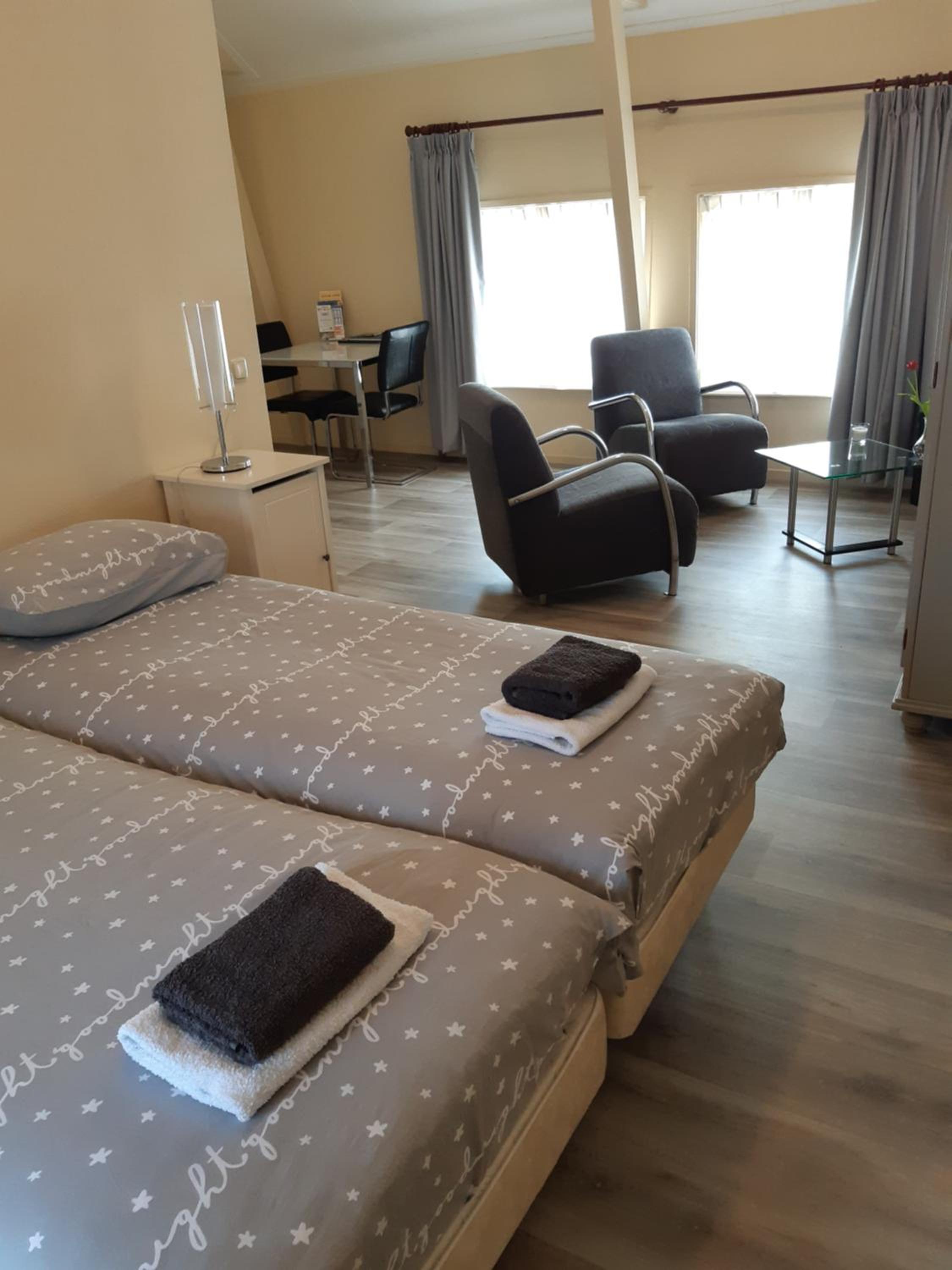 Double Room photo 2