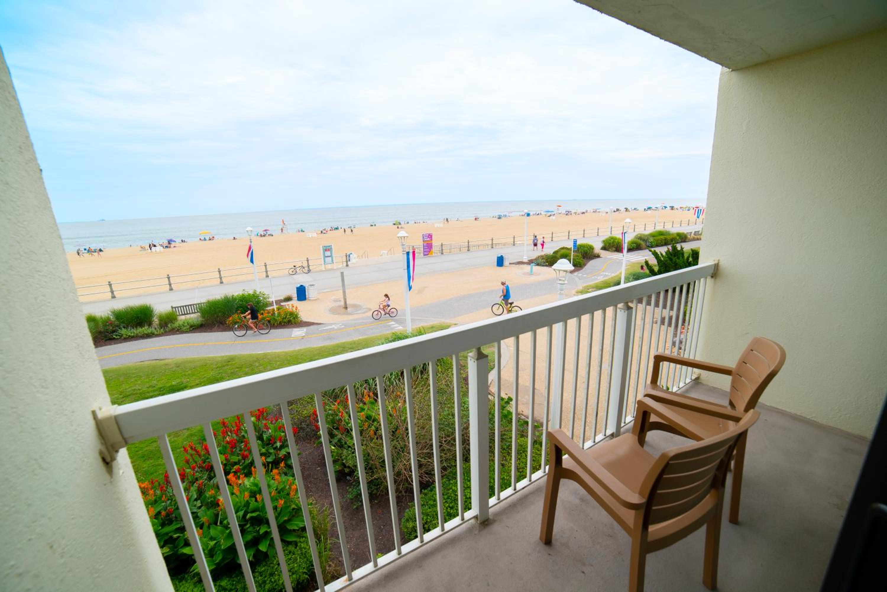 Ocean Front Room - Two Double Beds - Photo 8
