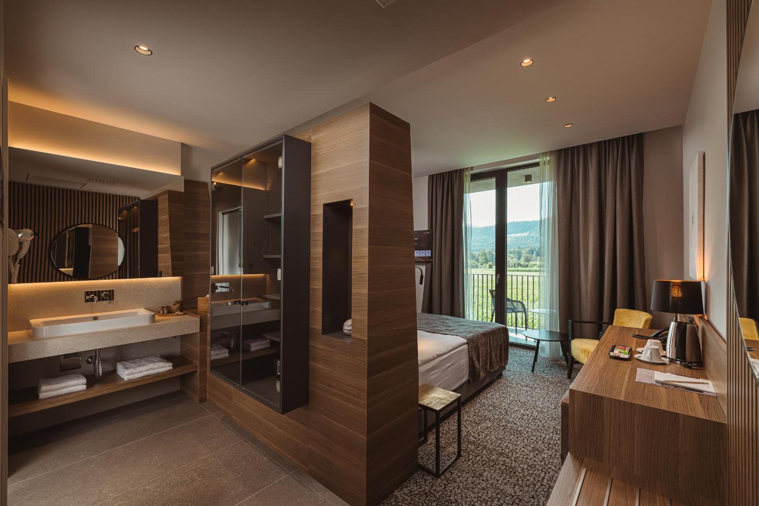 Deluxe Room with Balcony