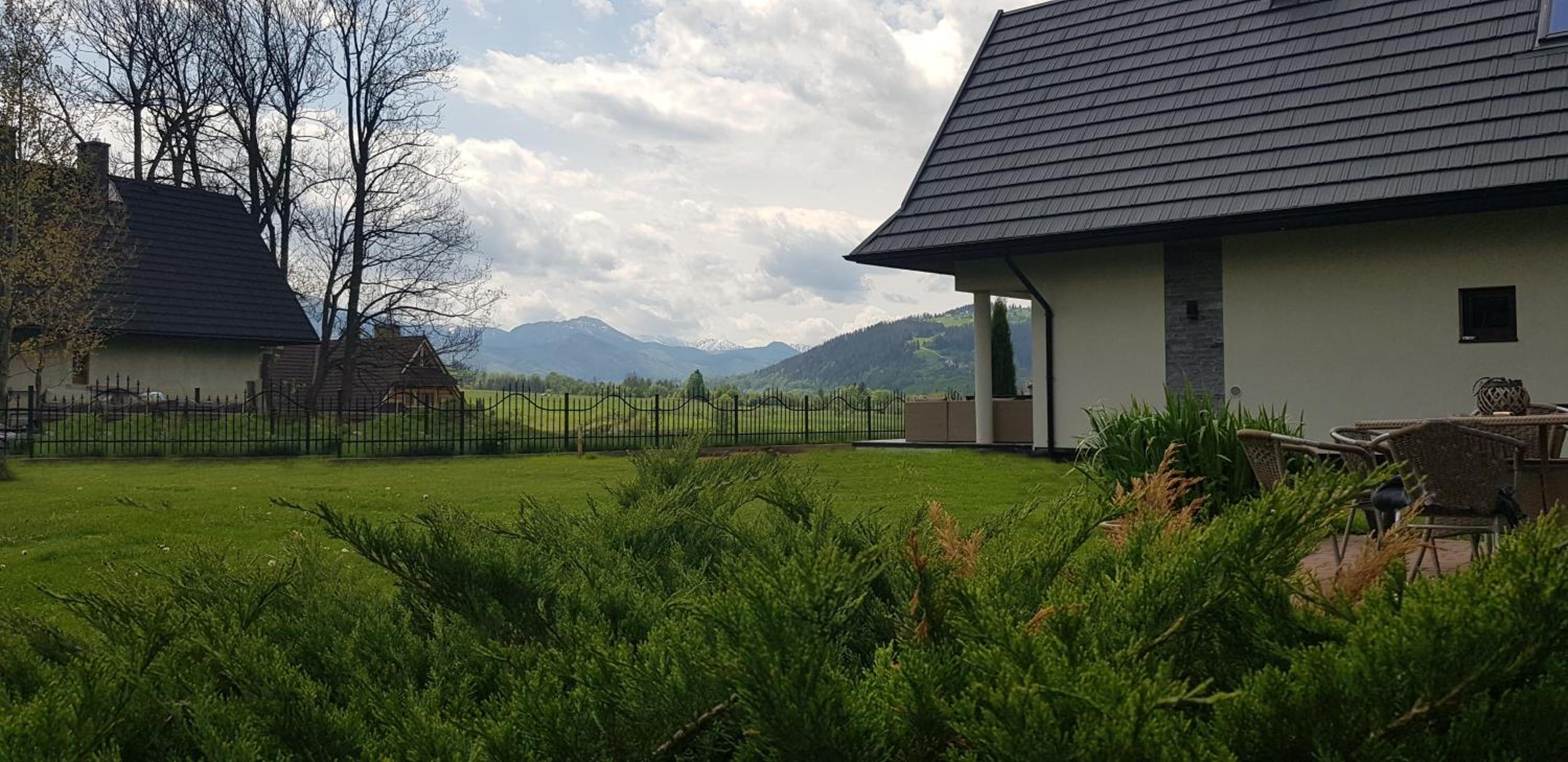 Three-Bedroom Chalet - Photo 9