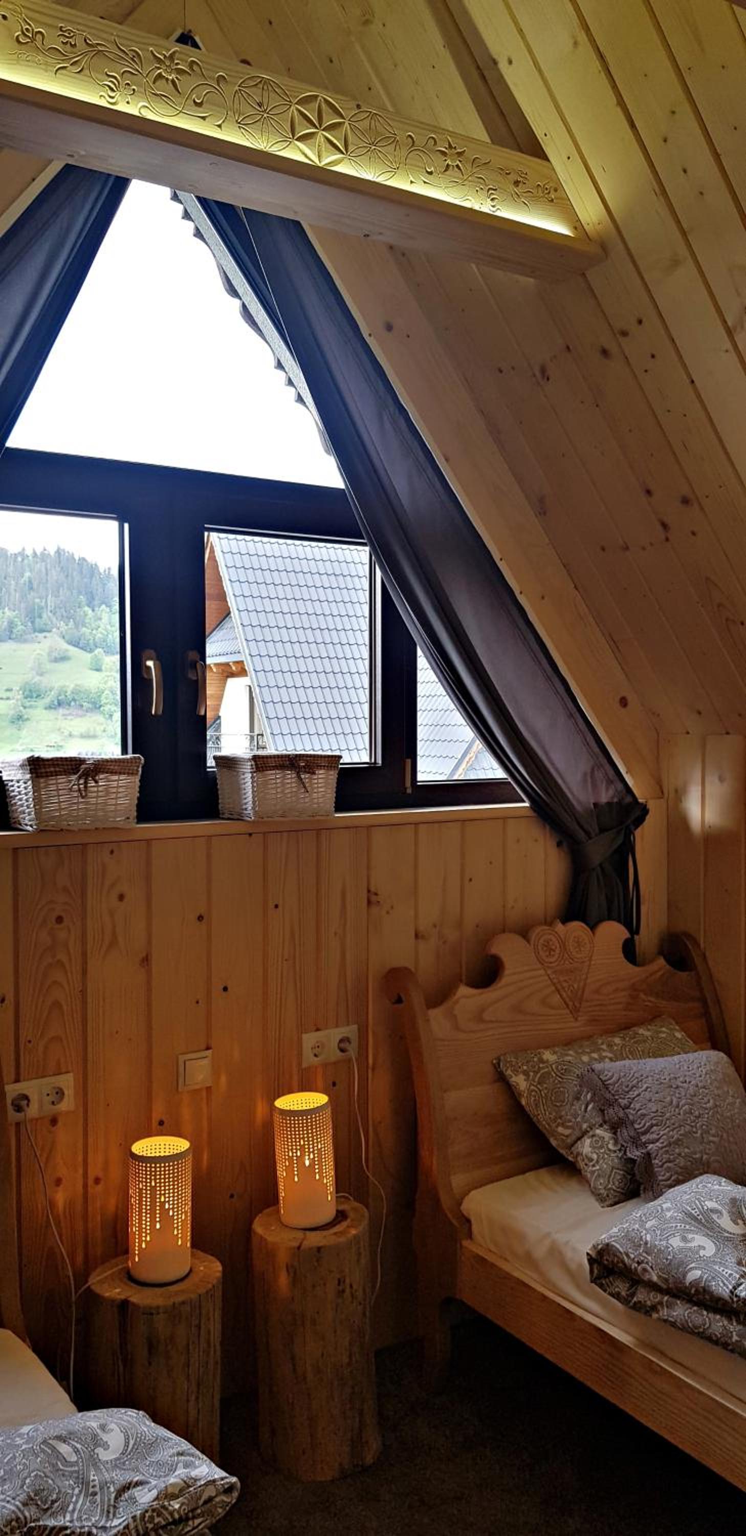 Three-Bedroom Chalet - Photo 14
