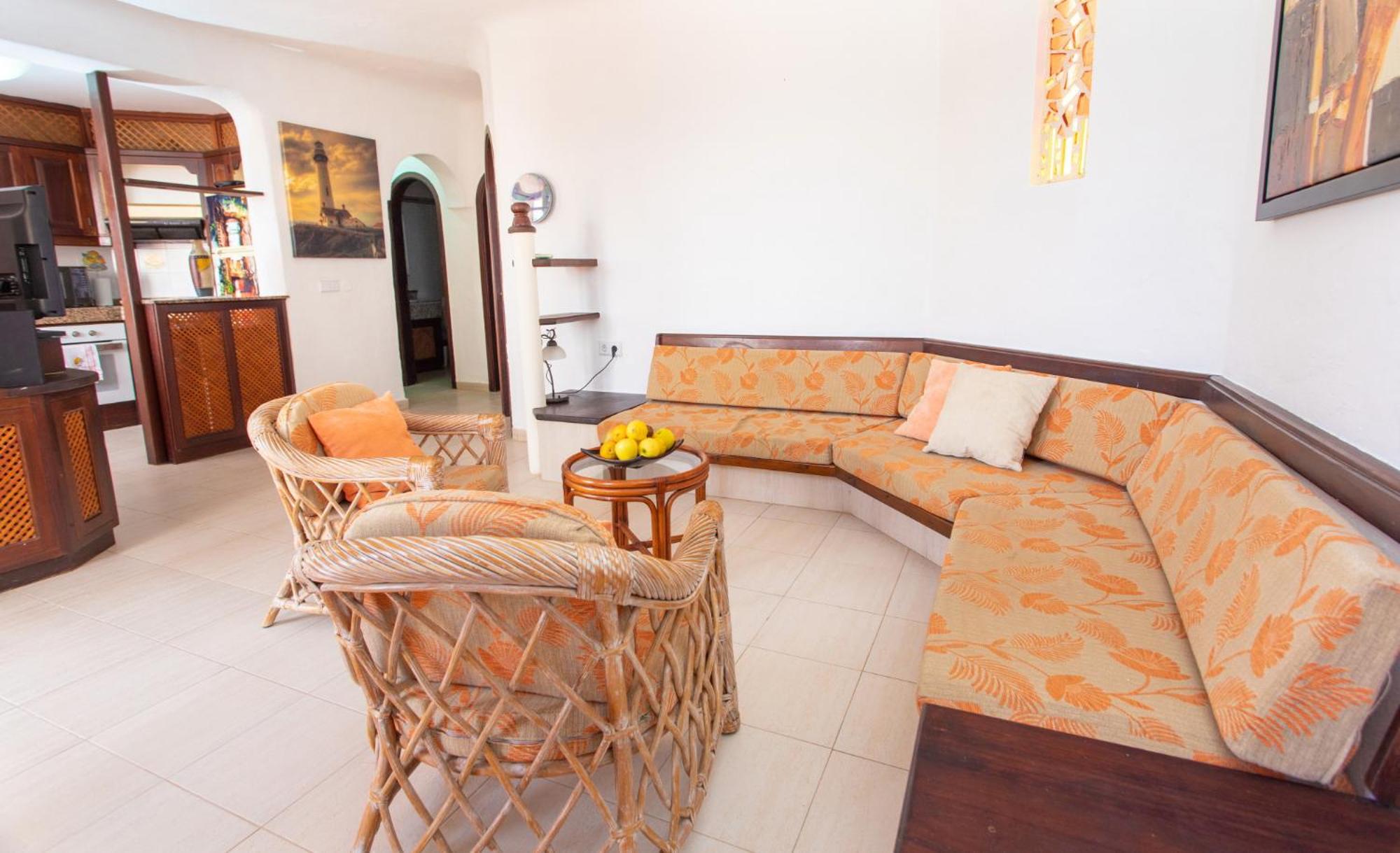 Apartment with Terrace photo 2