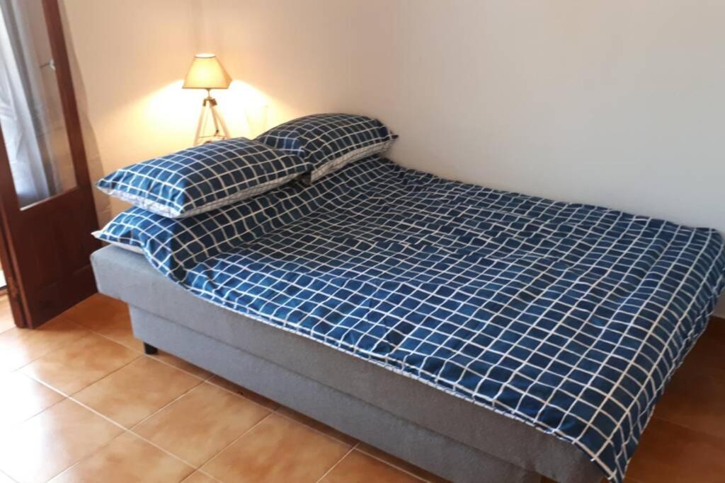 Apartamento con Balcón
