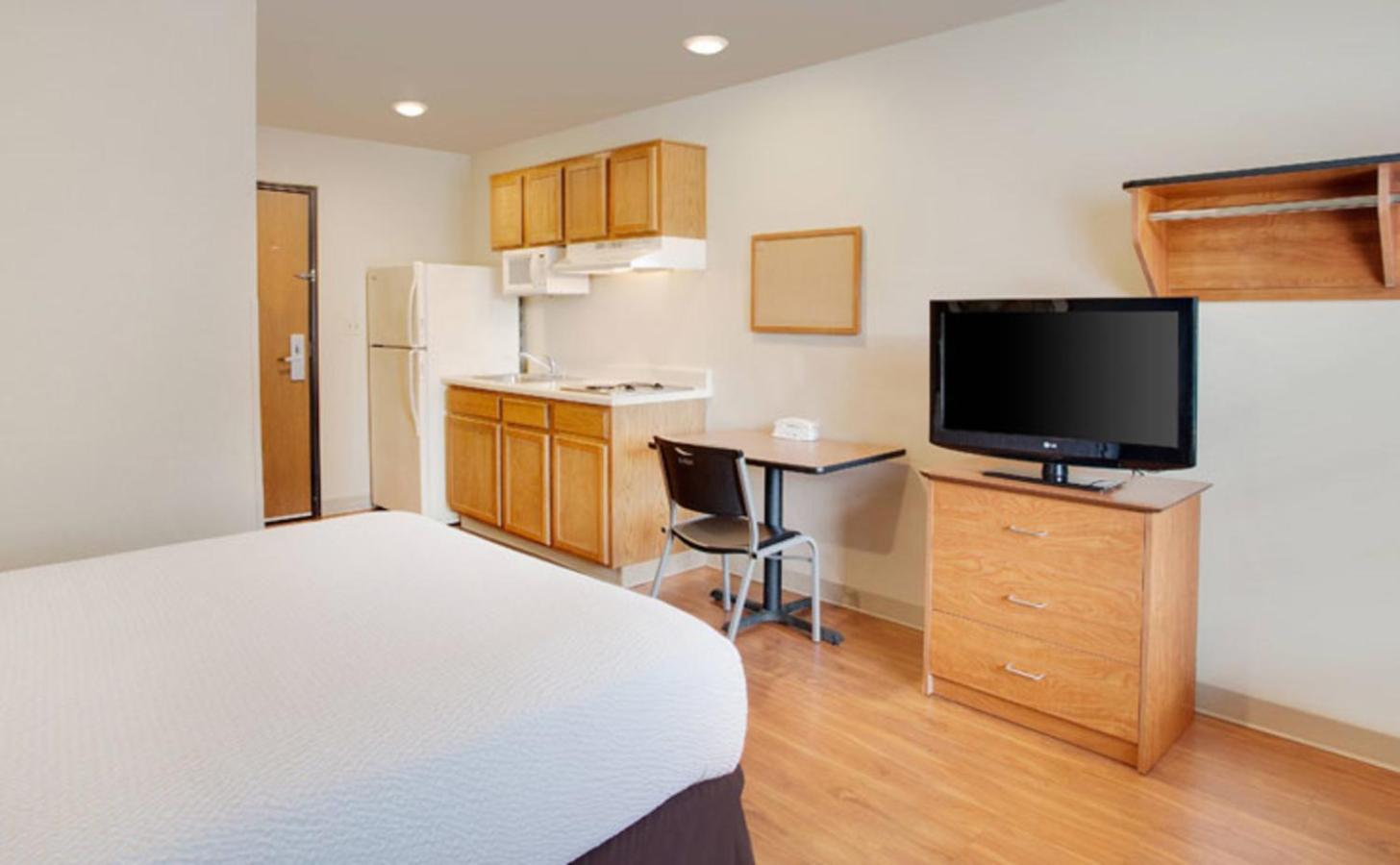Budget Double Room photo 2
