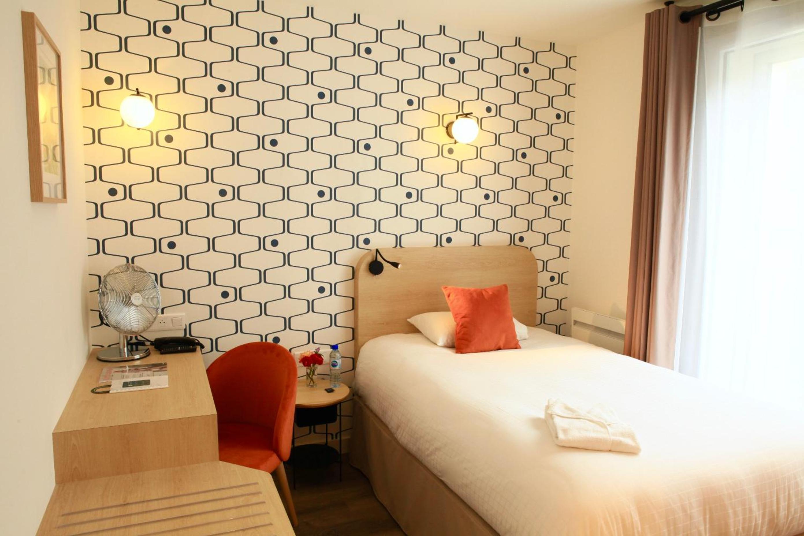 Cozy Single Room