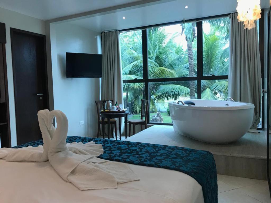 Deluxe Double Room with Spa Bath