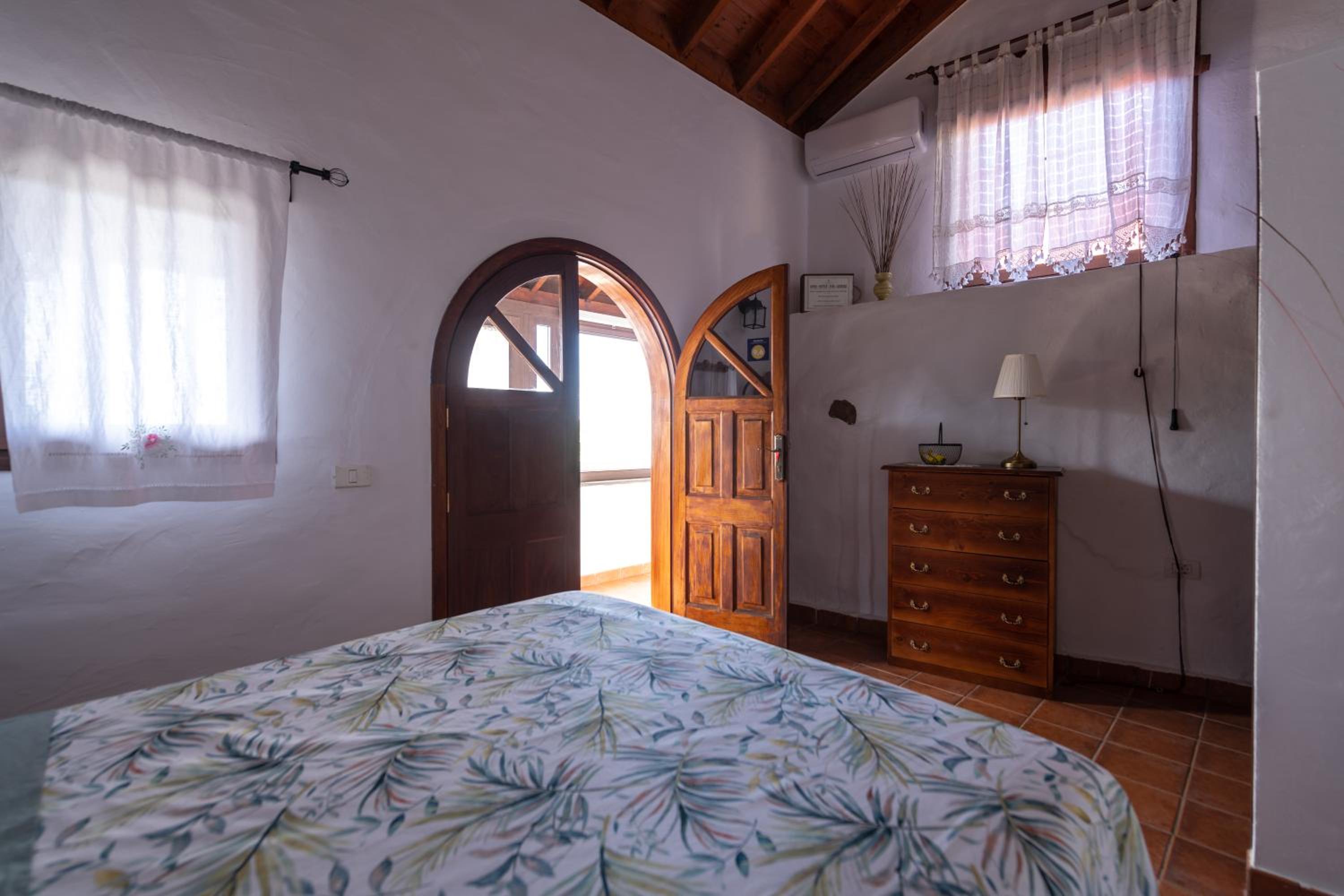 Two-Bedroom House photo 3