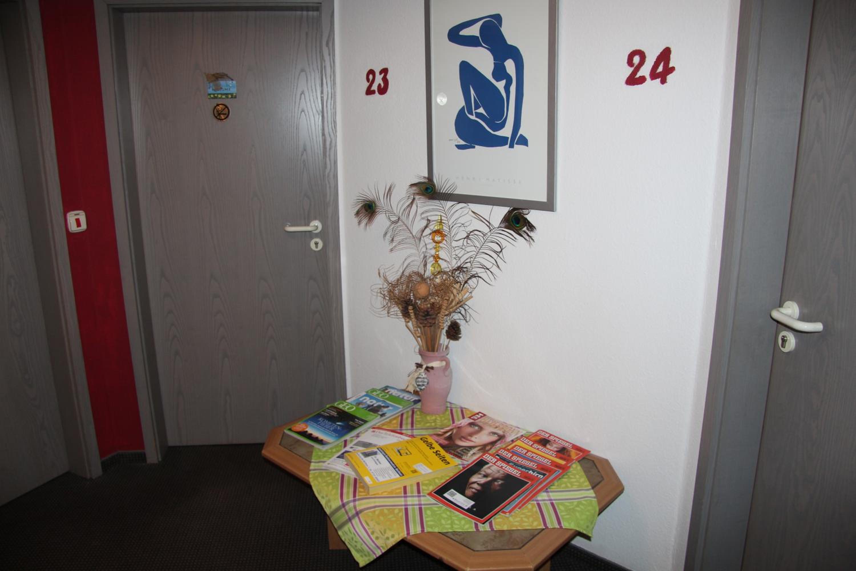 Deluxe Double Room - Photo 15