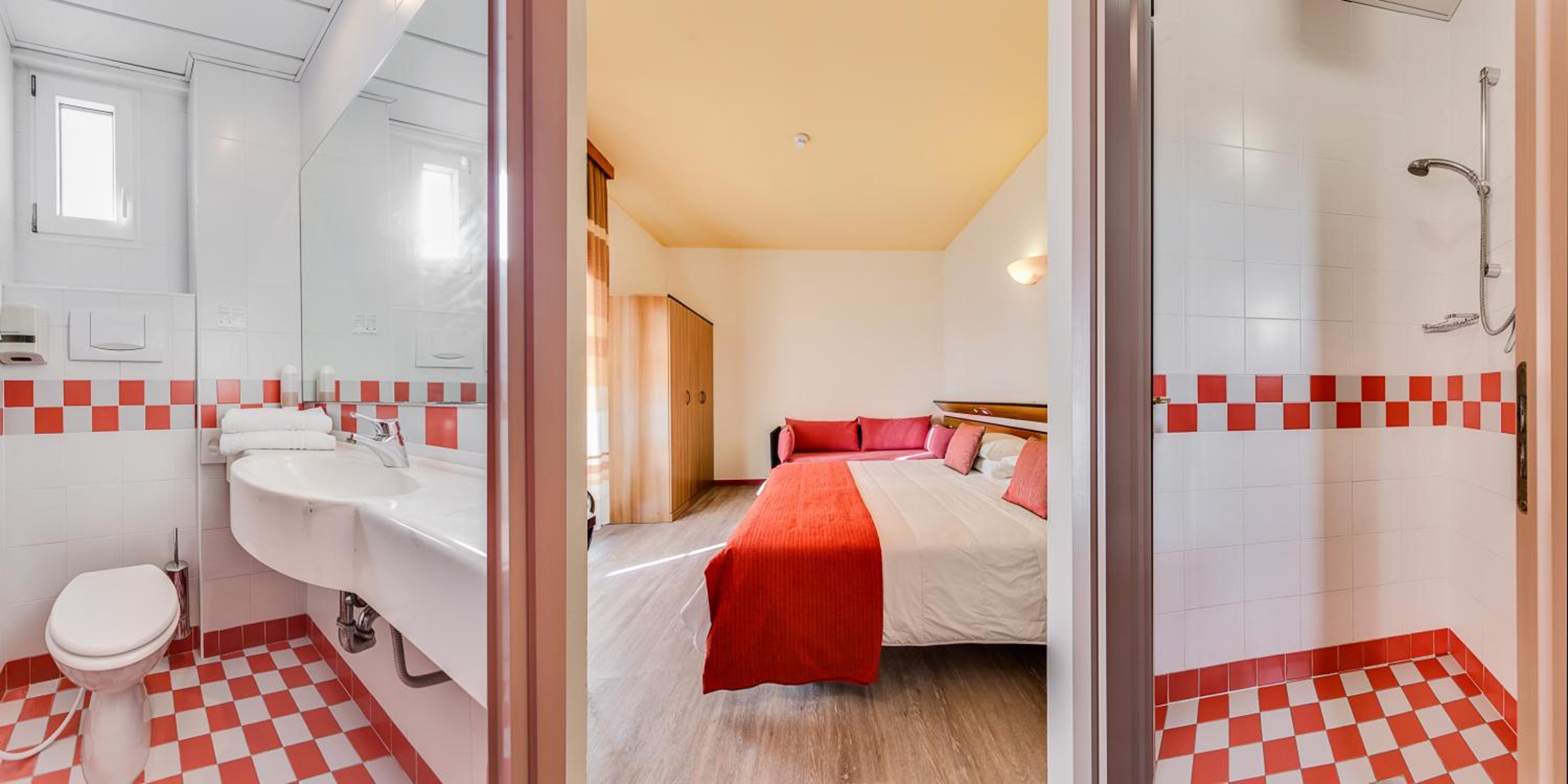 Quadruple Room with Mountain View