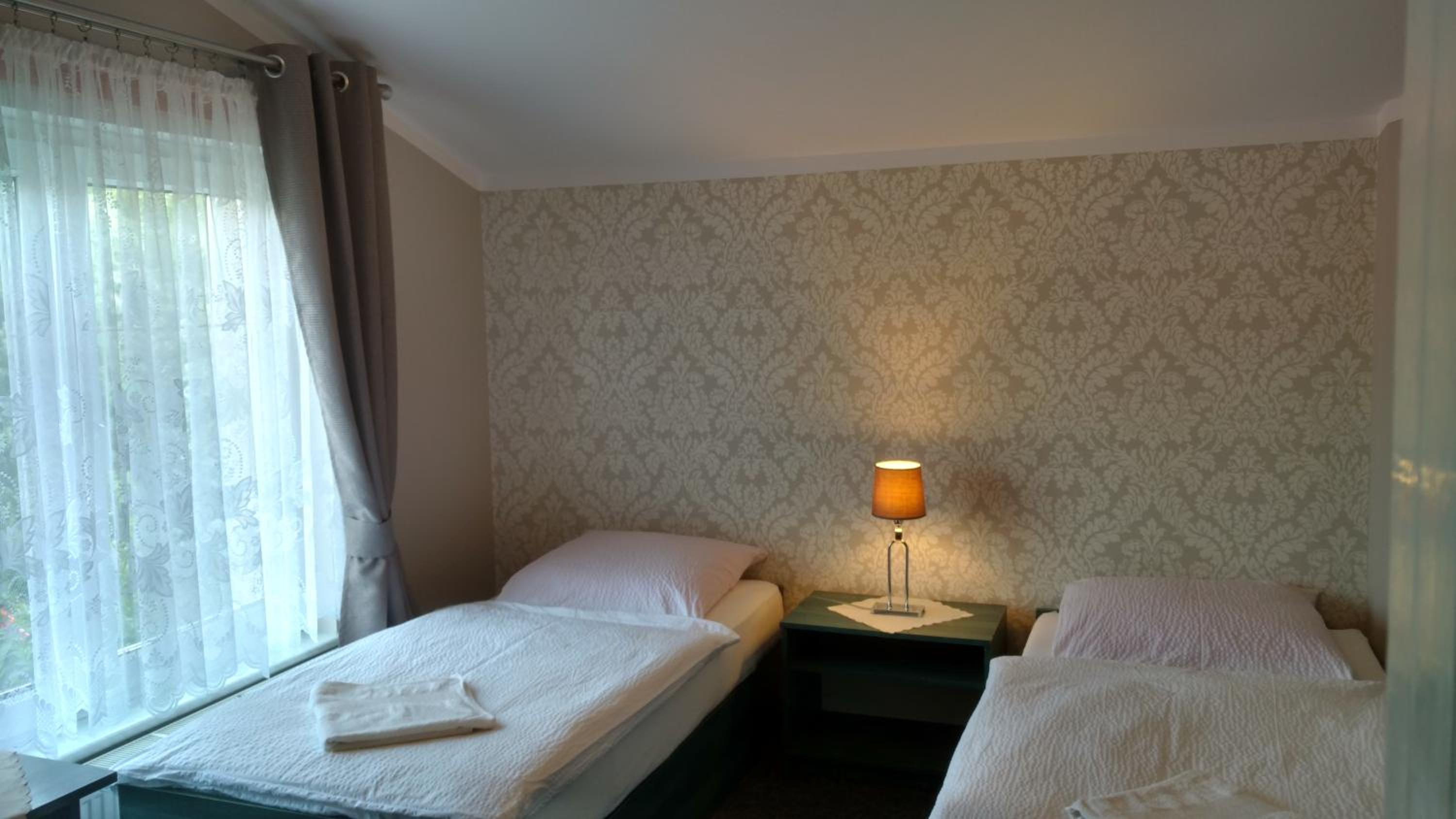Double Room with Private Bathroom photo 3