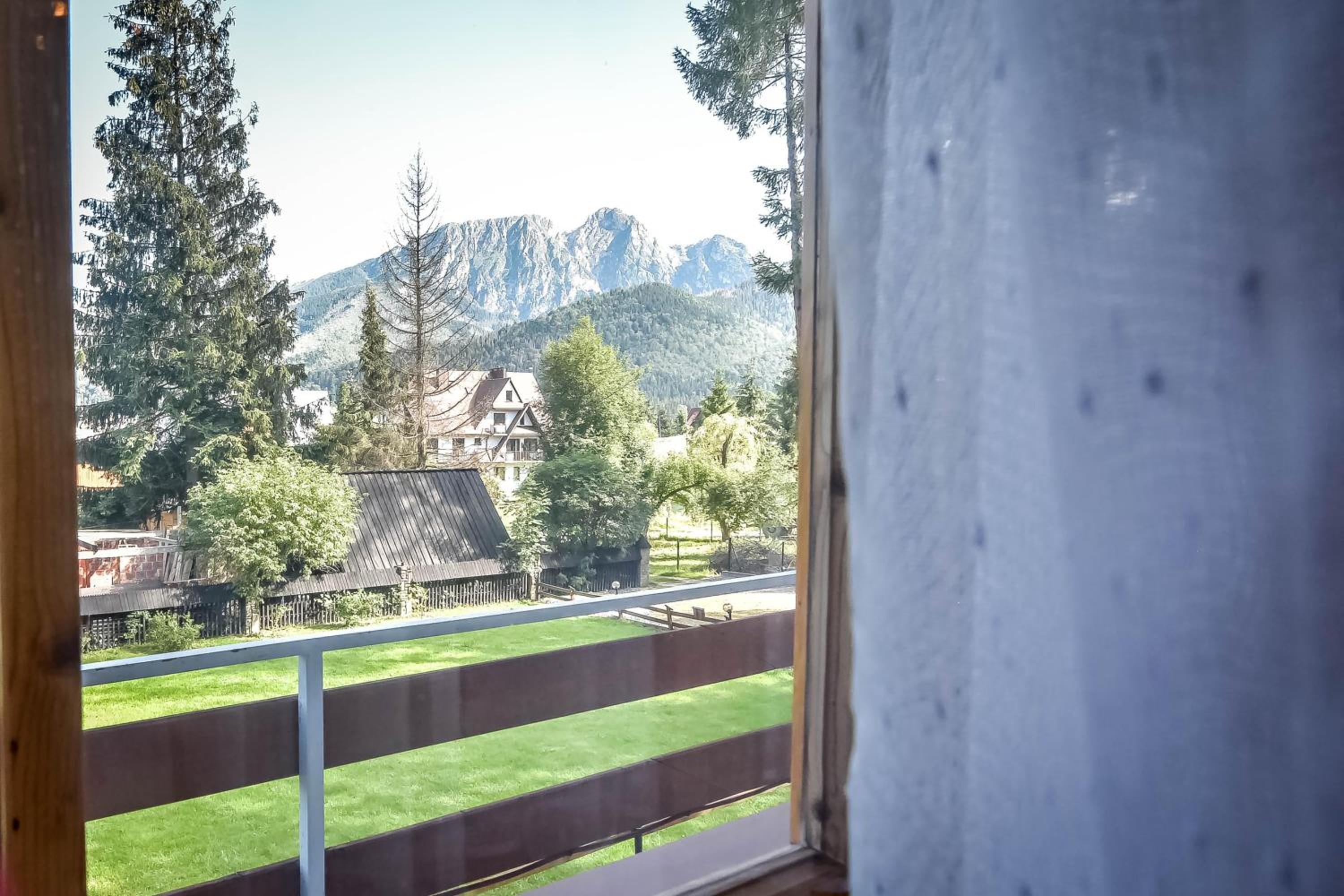 Triple Room with Mountain View photo 3