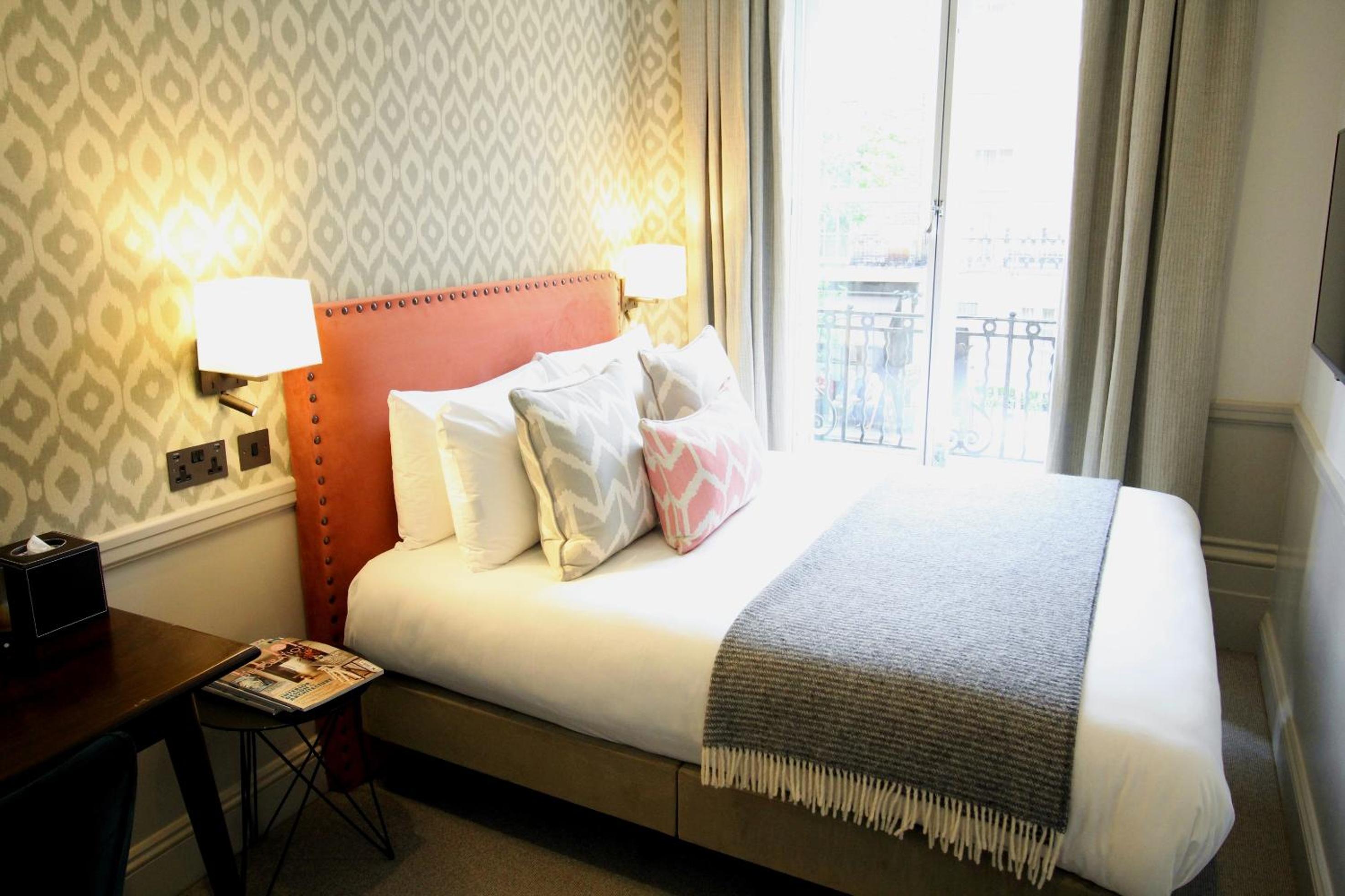 Small Double Room photo 1