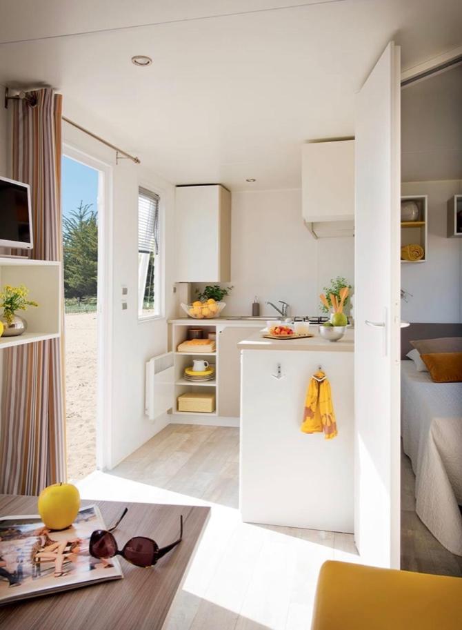 Mobile Home - Photo 1