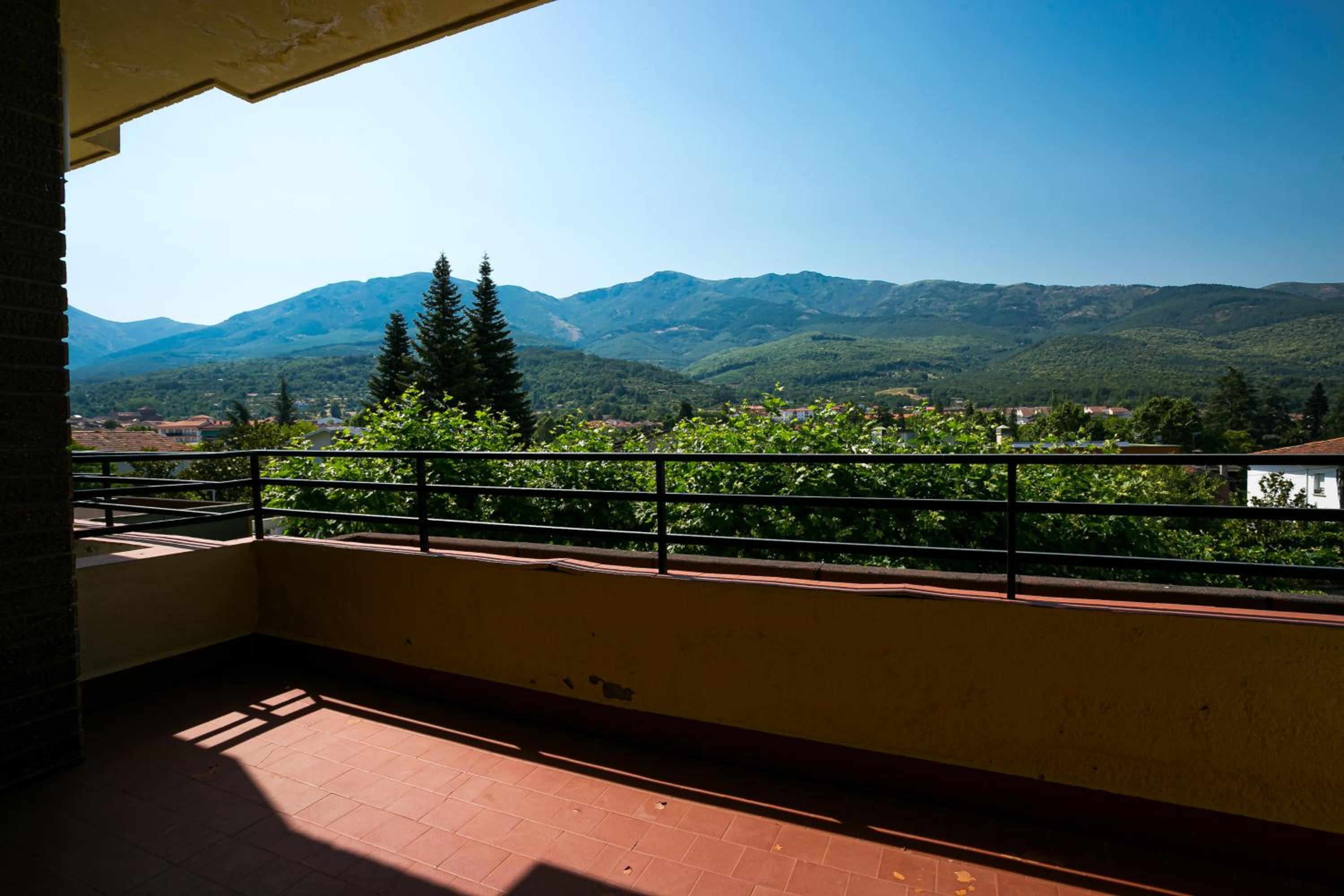 Suite Junior con Vista a la Montaña