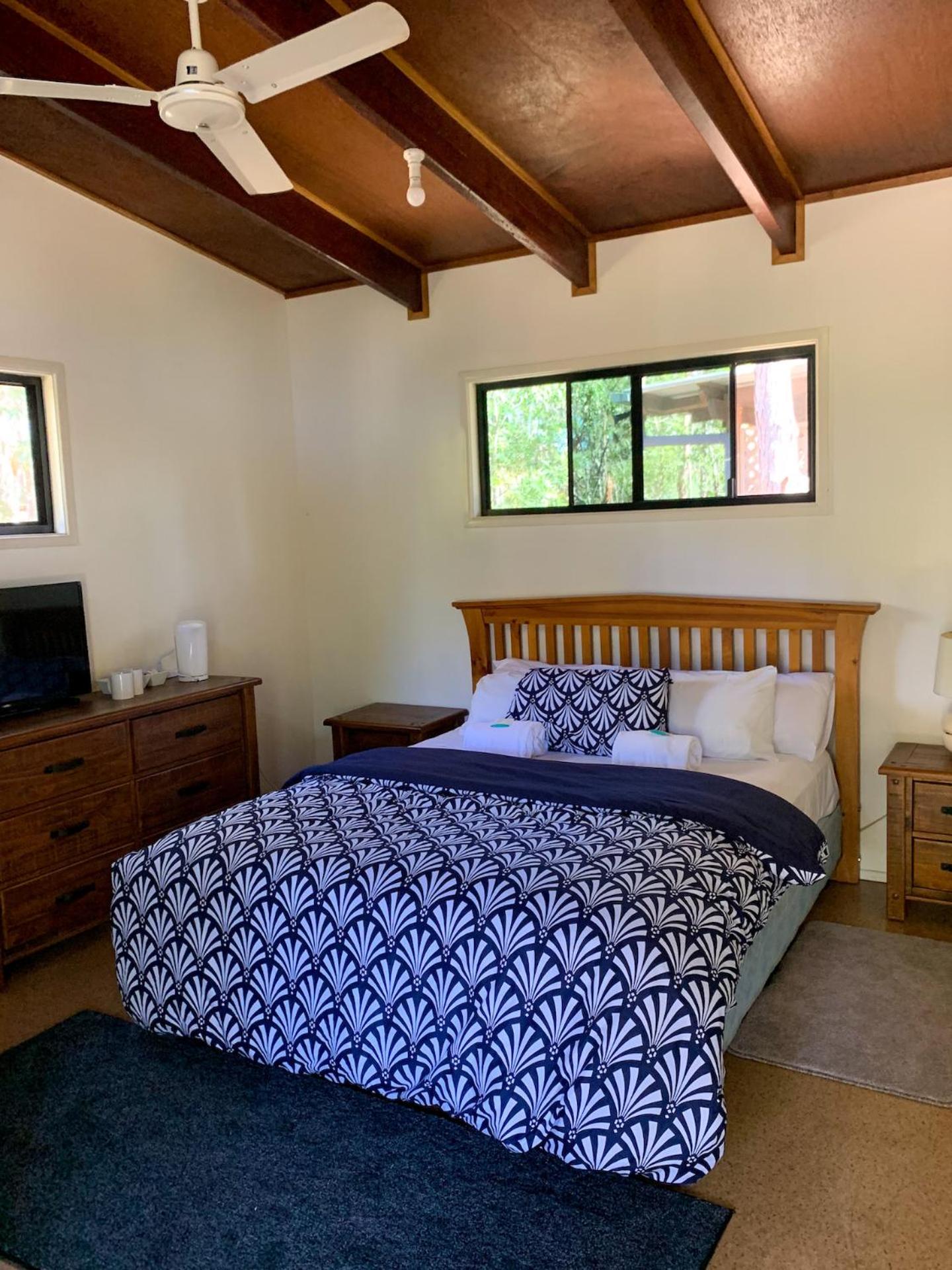 Deluxe Double Room with Balcony photo 2