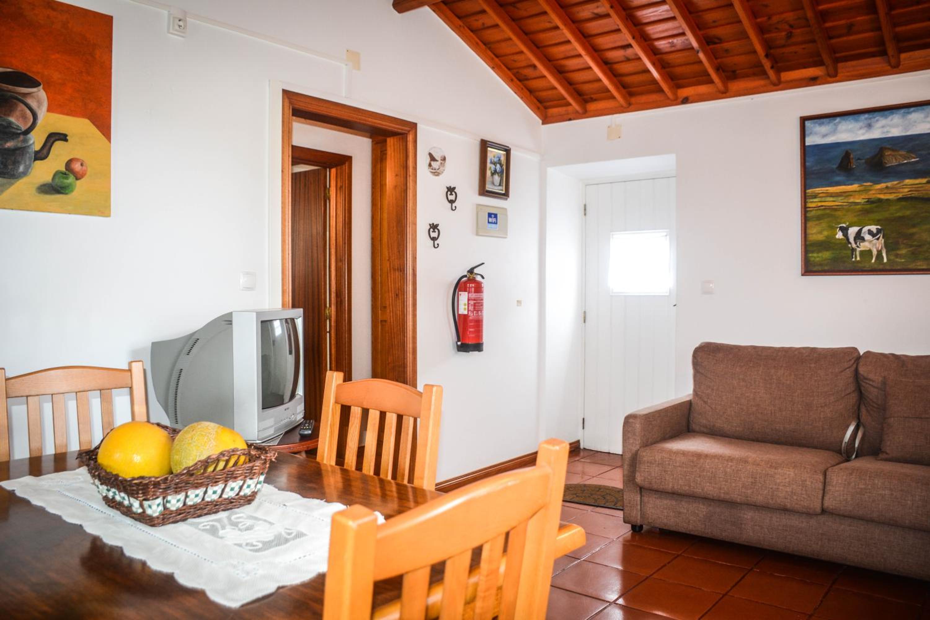 One-Bedroom House photo 1