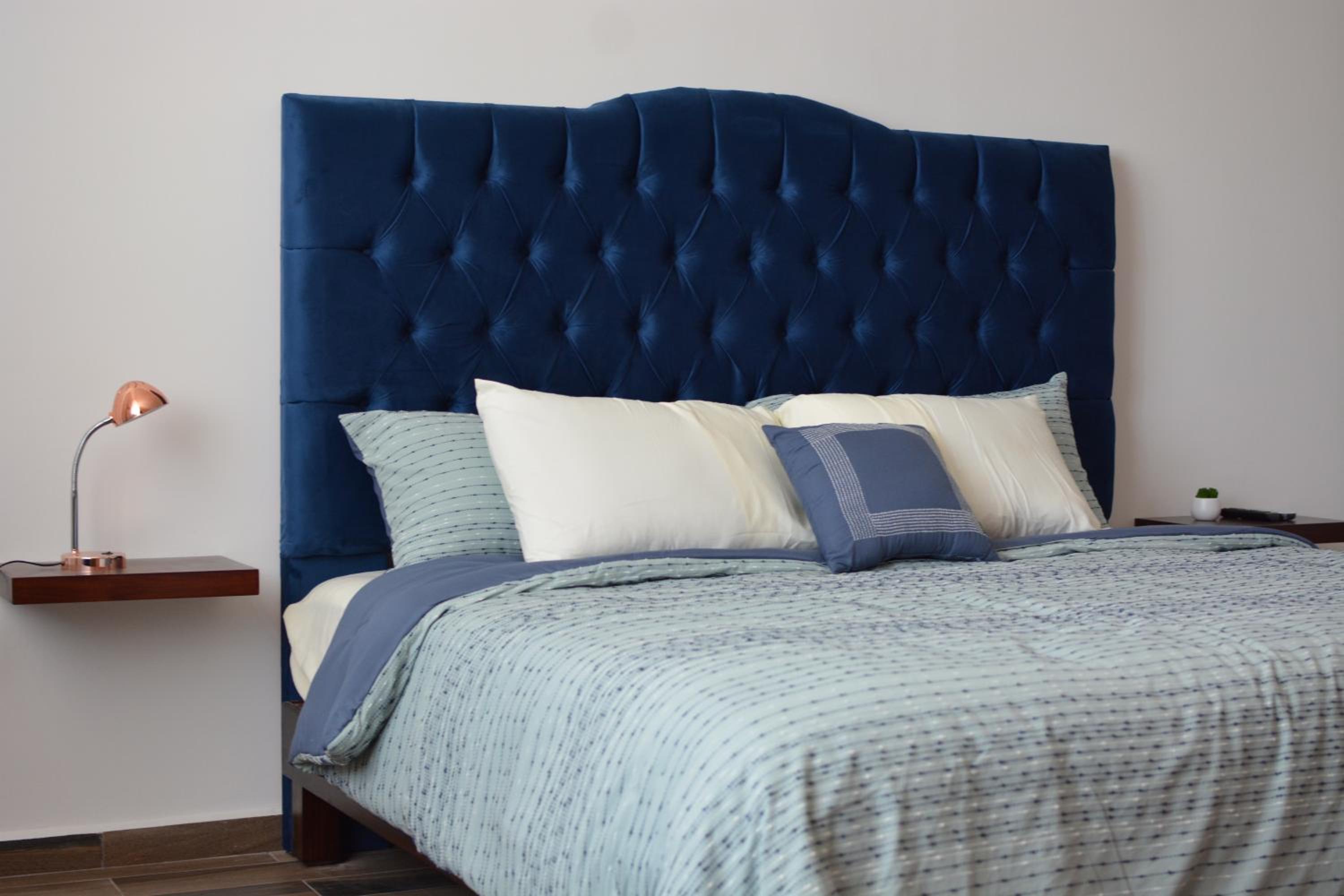King Studio with Sofa Bed