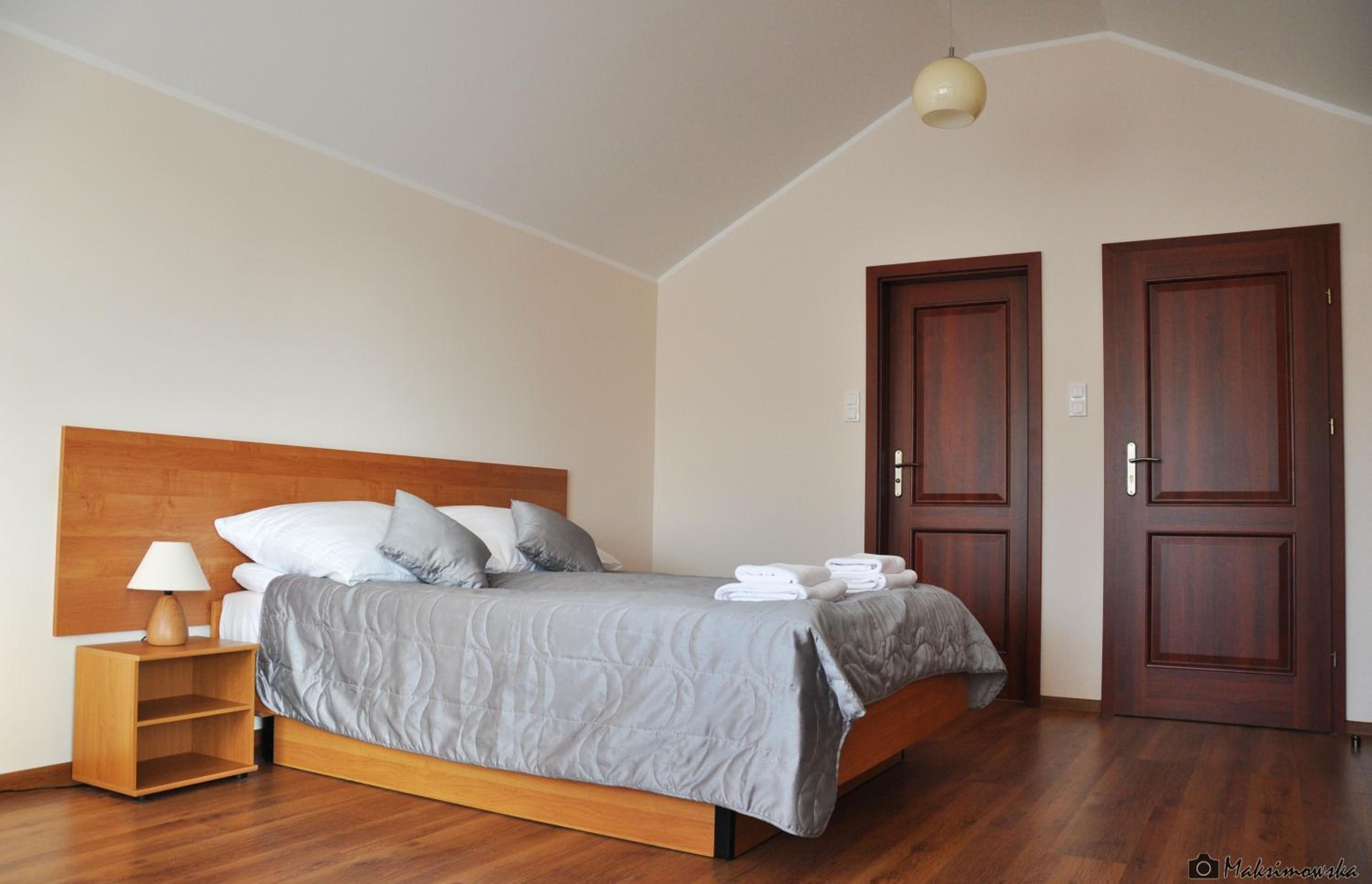 Deluxe Double Room - Photo 8