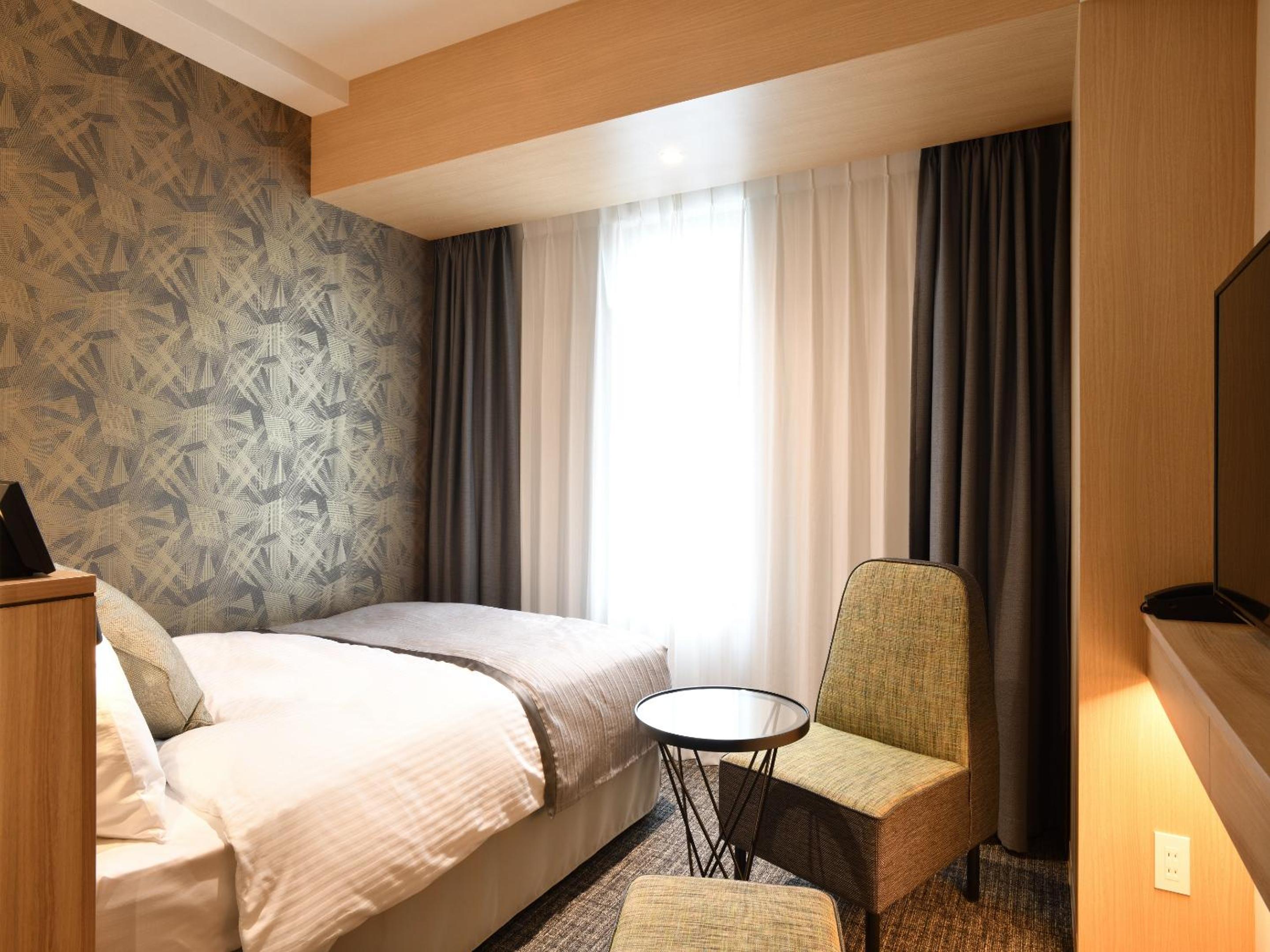 Small Double Room - Photo 5
